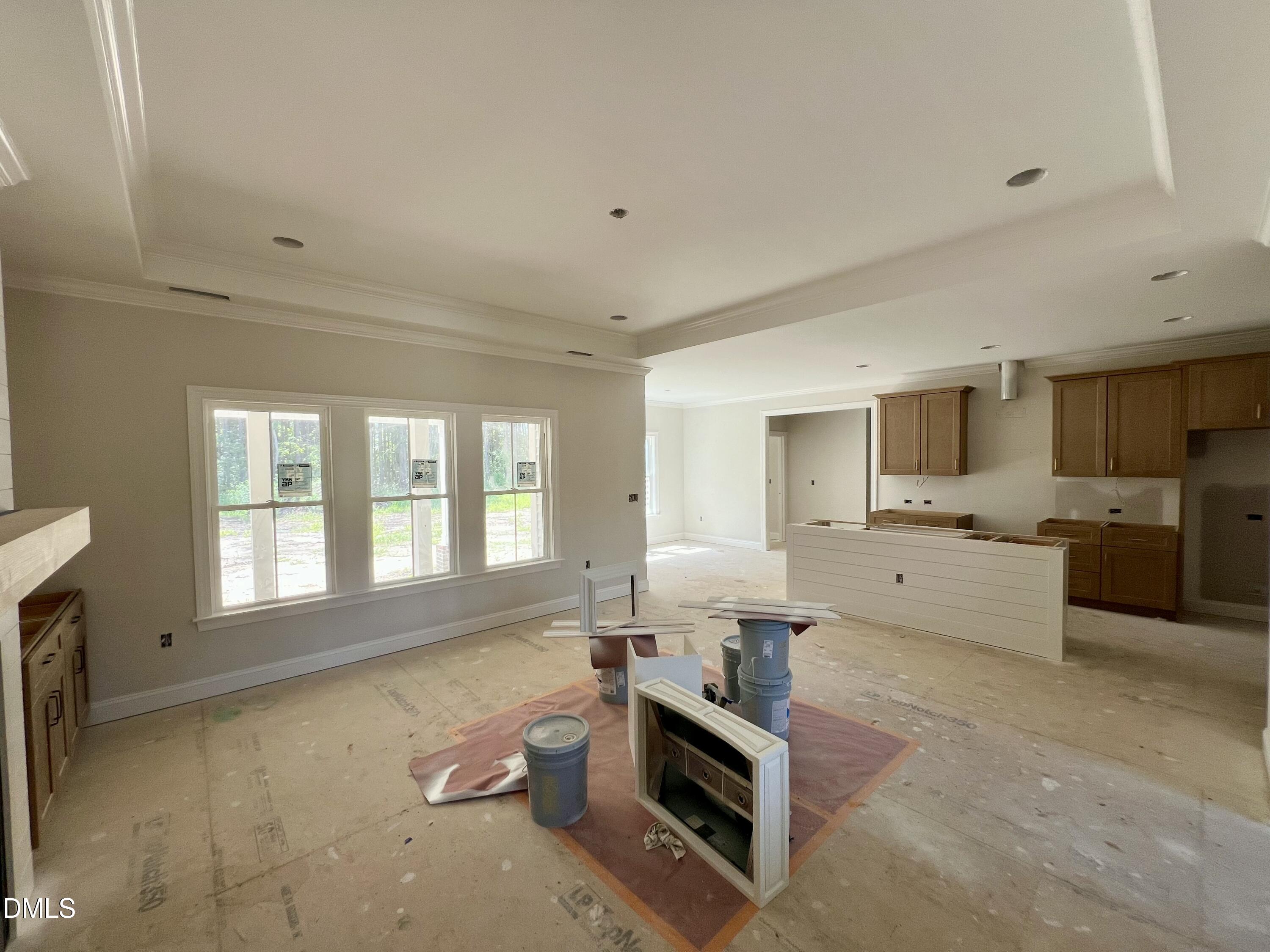 207 Hillstead Way Property Photo 3