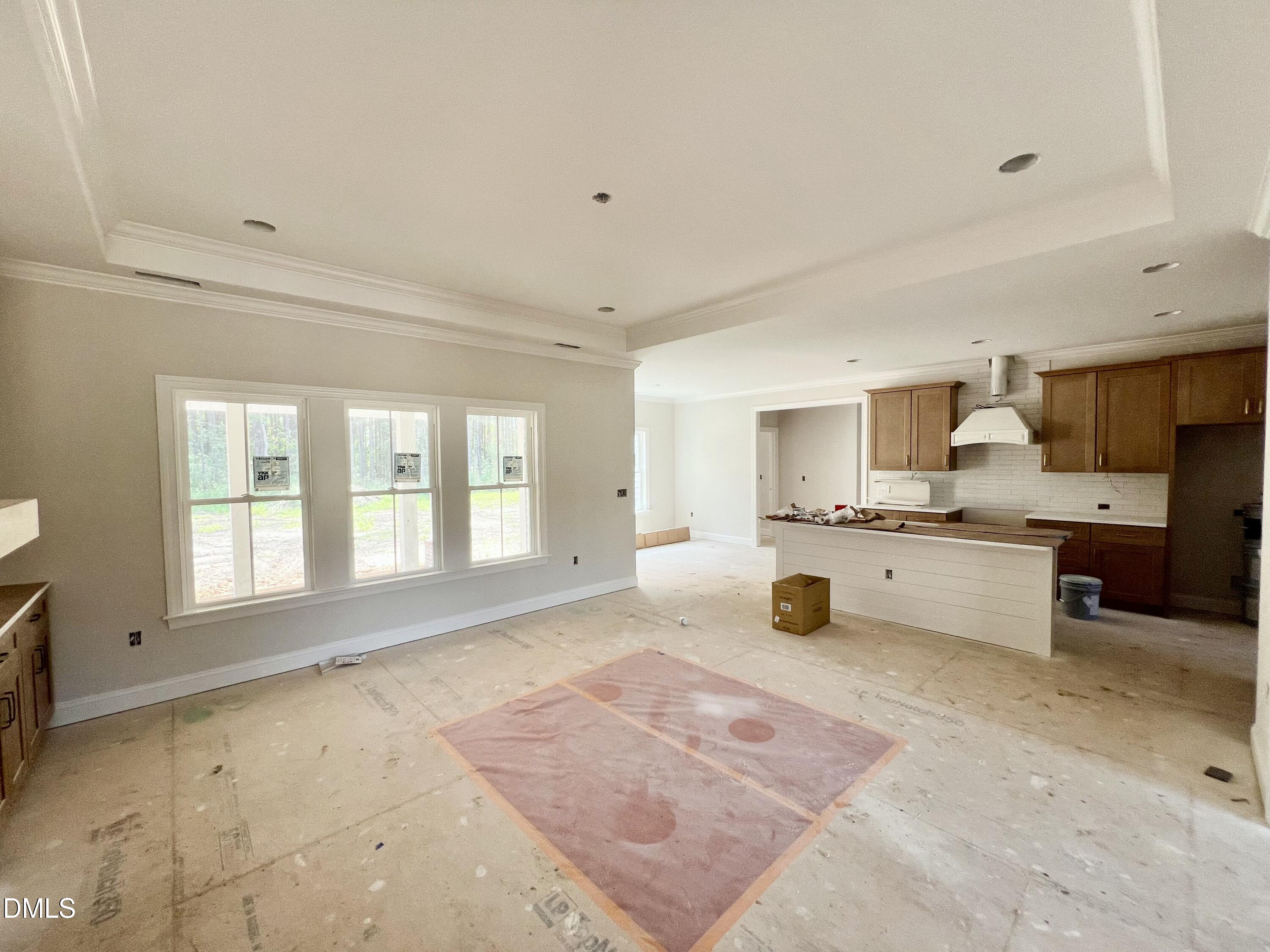 207 Hillstead Way Property Photo 3