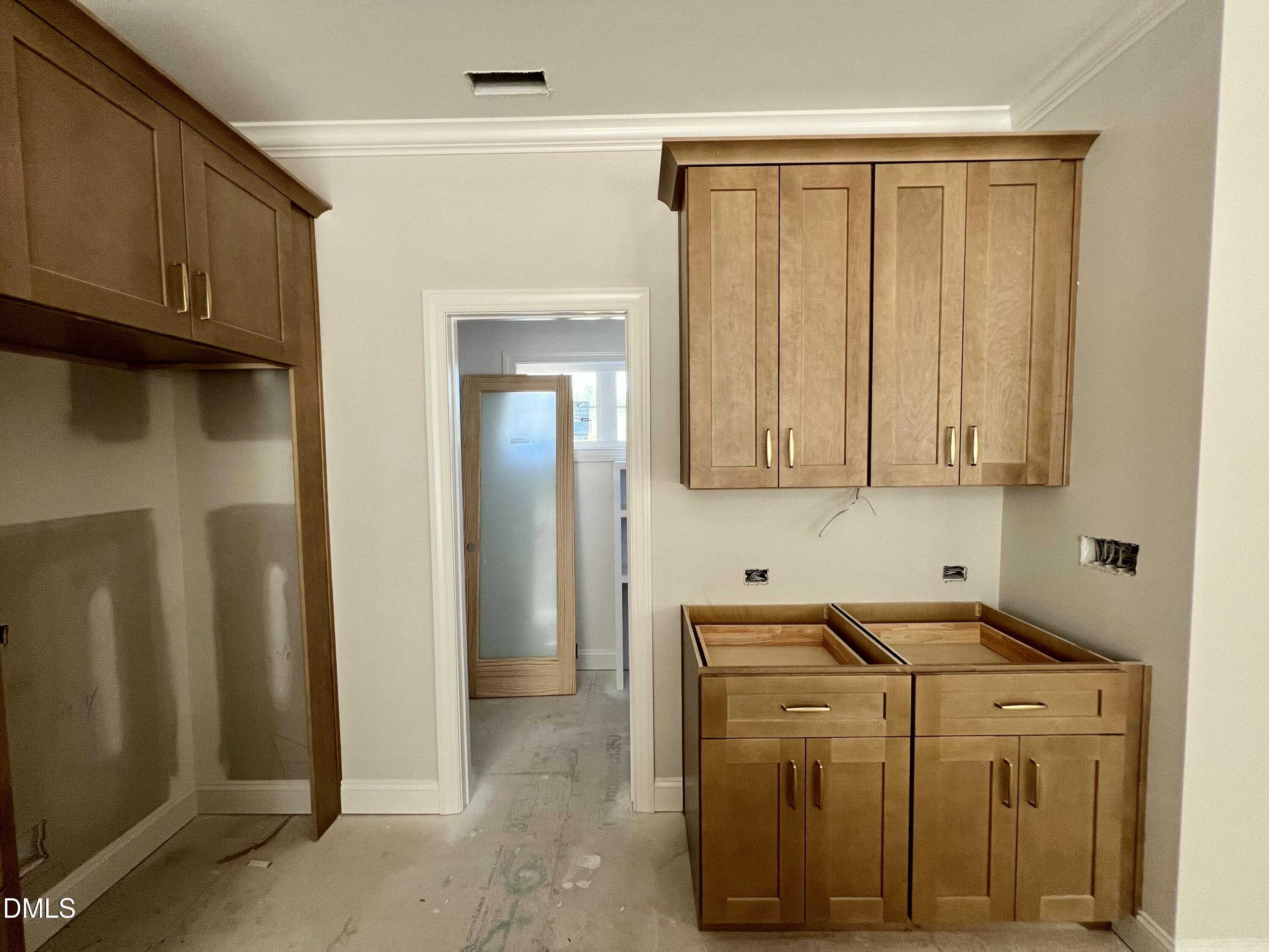 207 Hillstead Way Property Photo 7