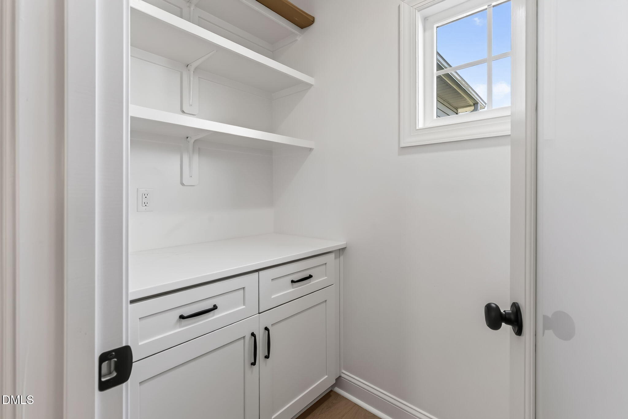 207 Hillstead Way Property Photo 30