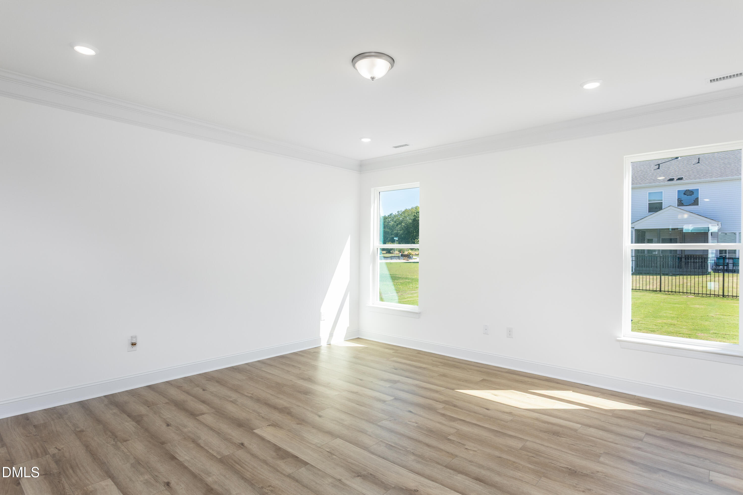 142 Steppe Way Property Photo 11