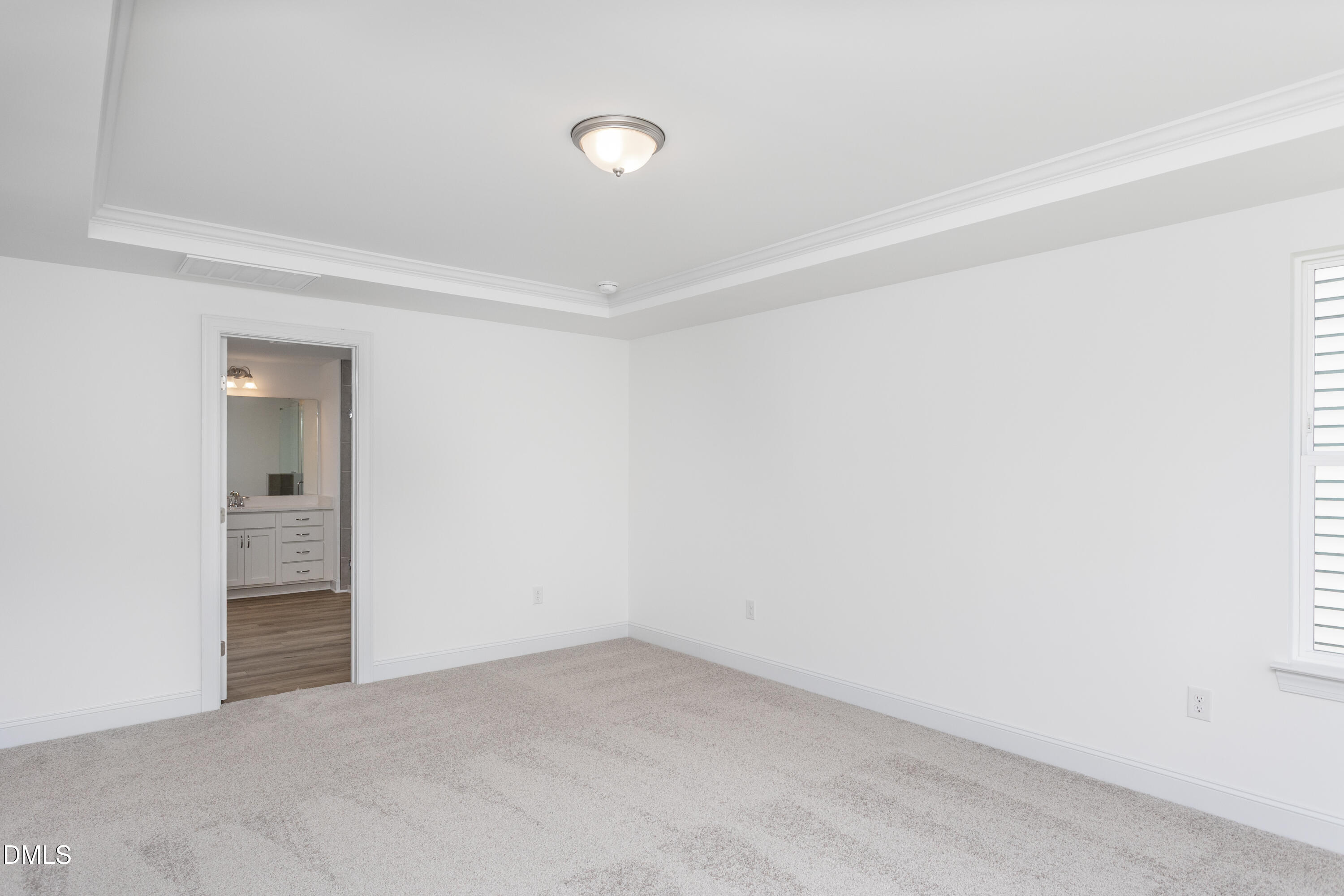 142 Steppe Way Property Photo 17