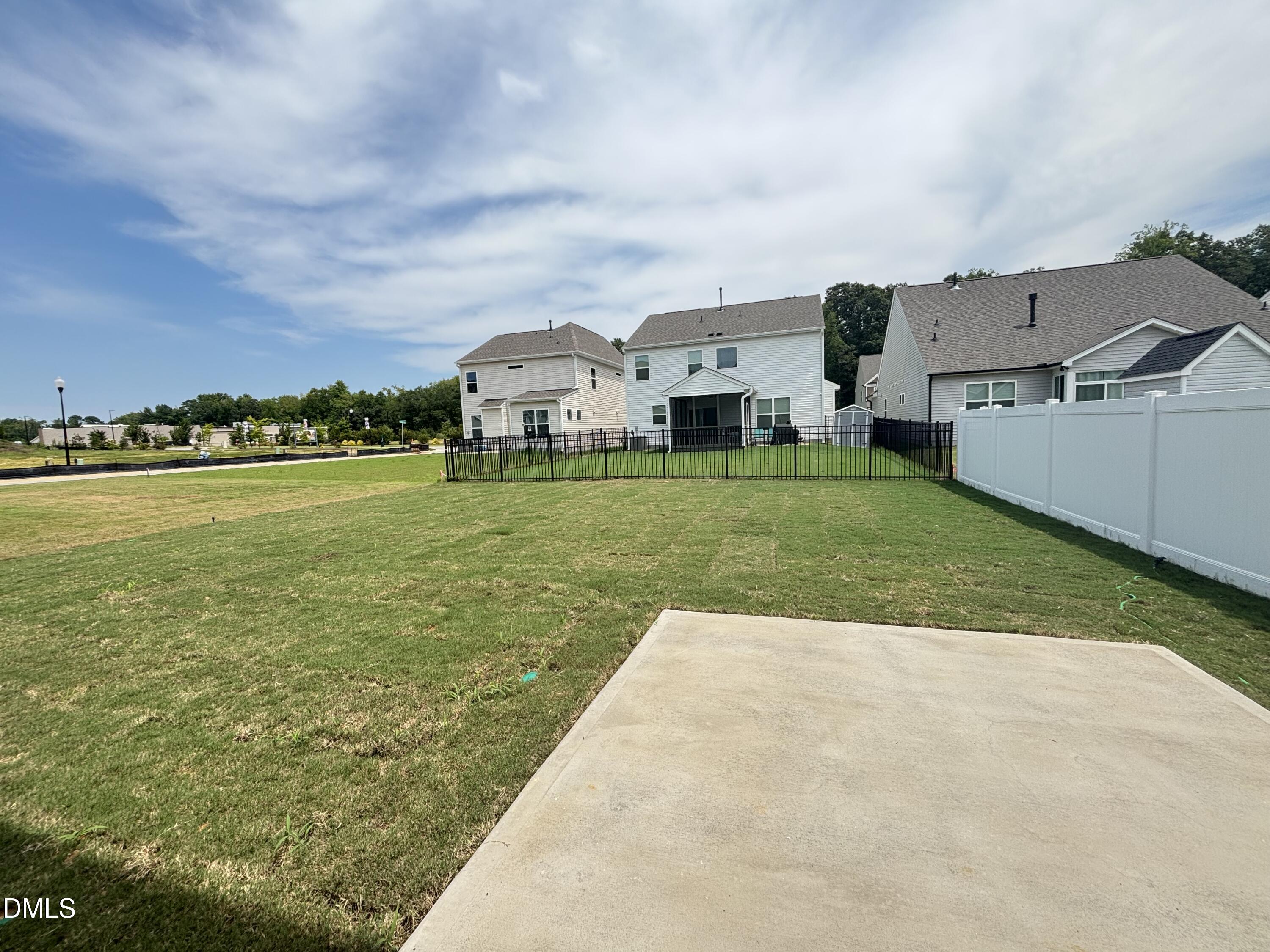 142 Steppe Way Property Photo 23