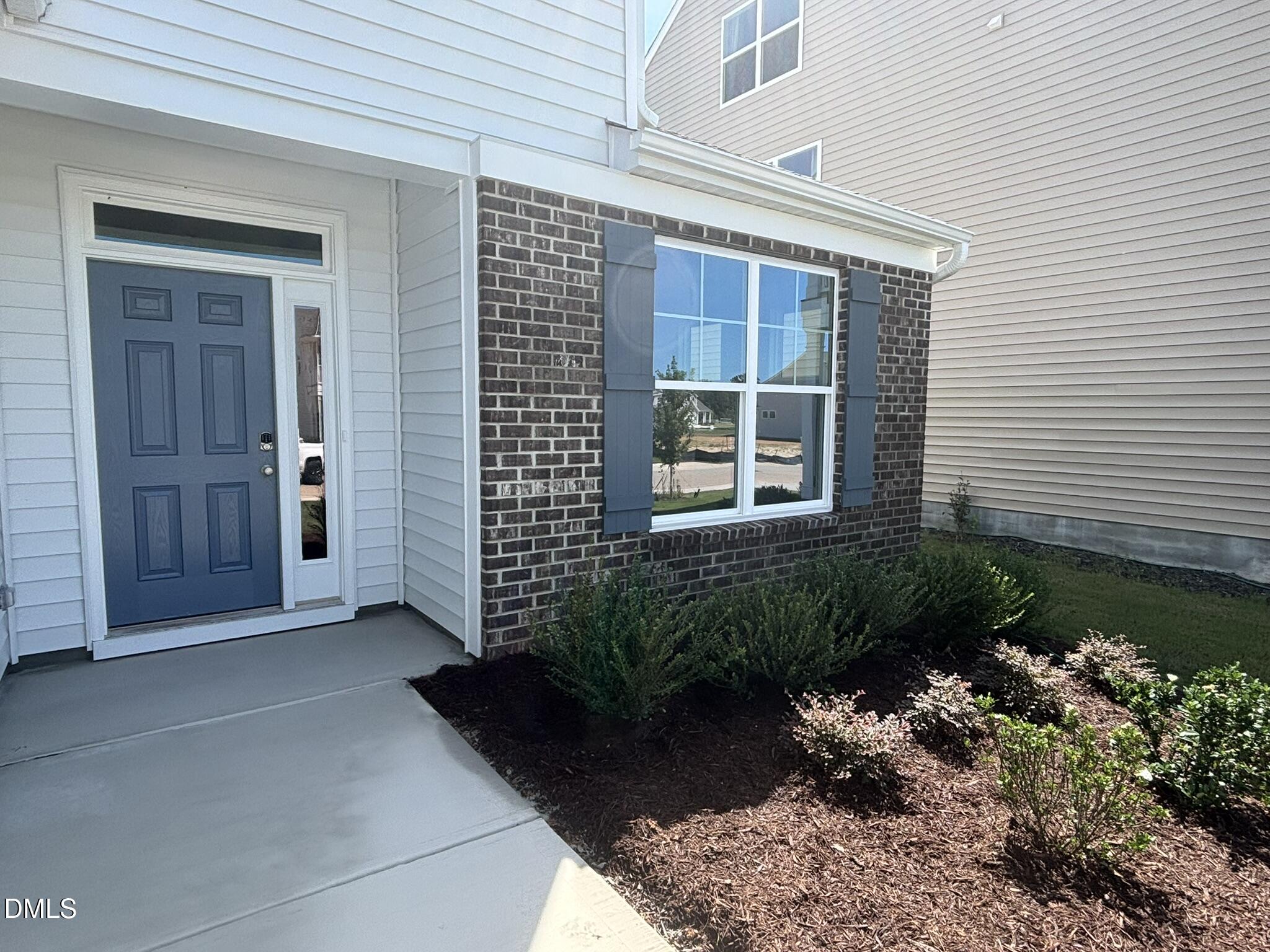 122 Steppe Way Property Photo 2