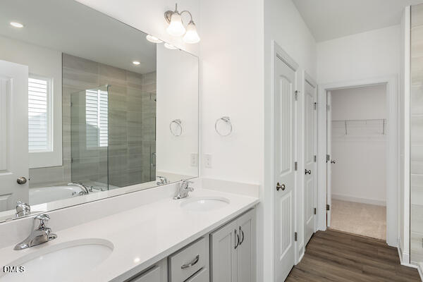 122 Steppe Way Property Photo 17