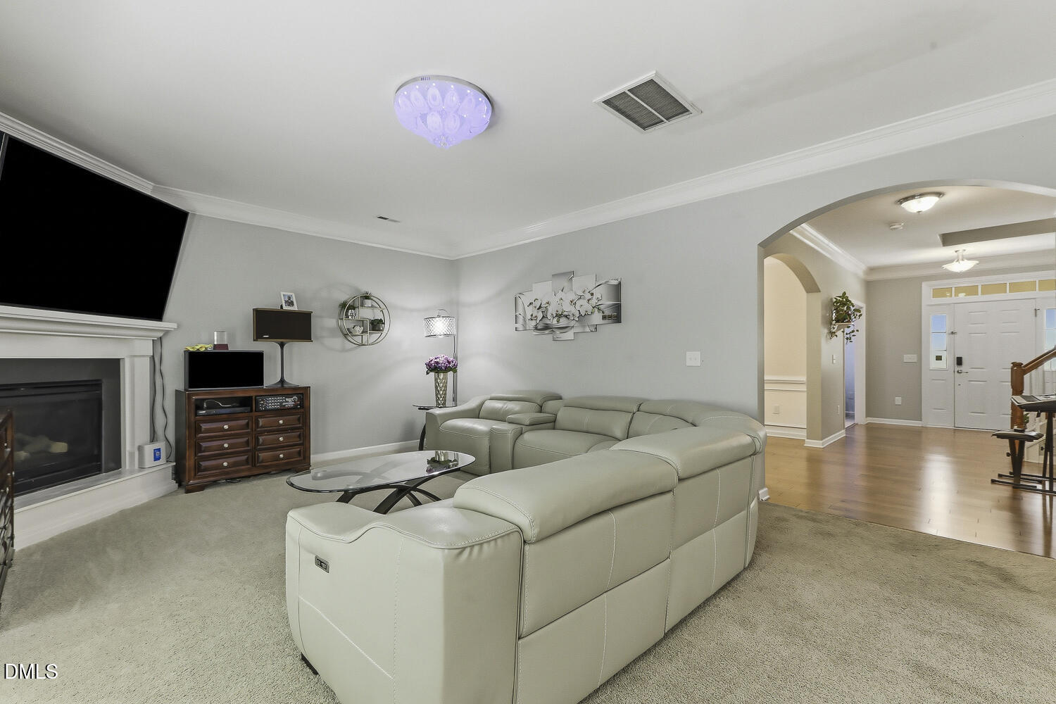 113 Somers Lane Property Photo 12