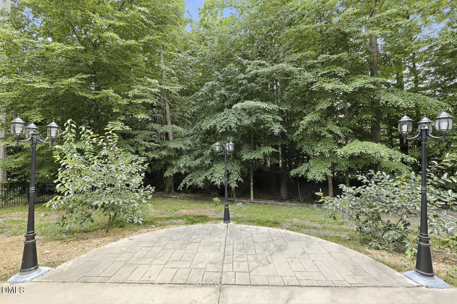 113 Somers Lane Property Photo 34