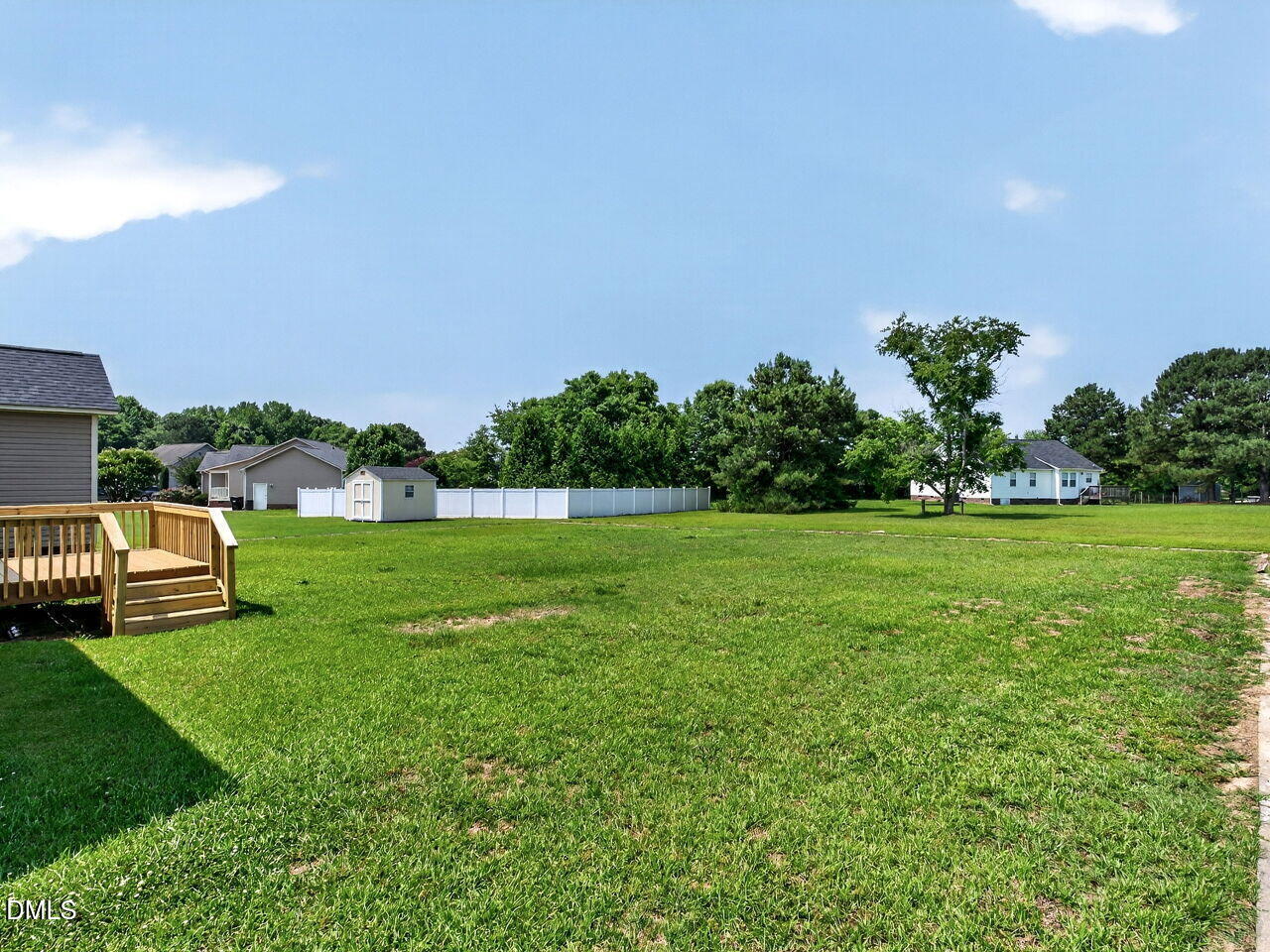 136 Middle Landing Drive Property Photo 24