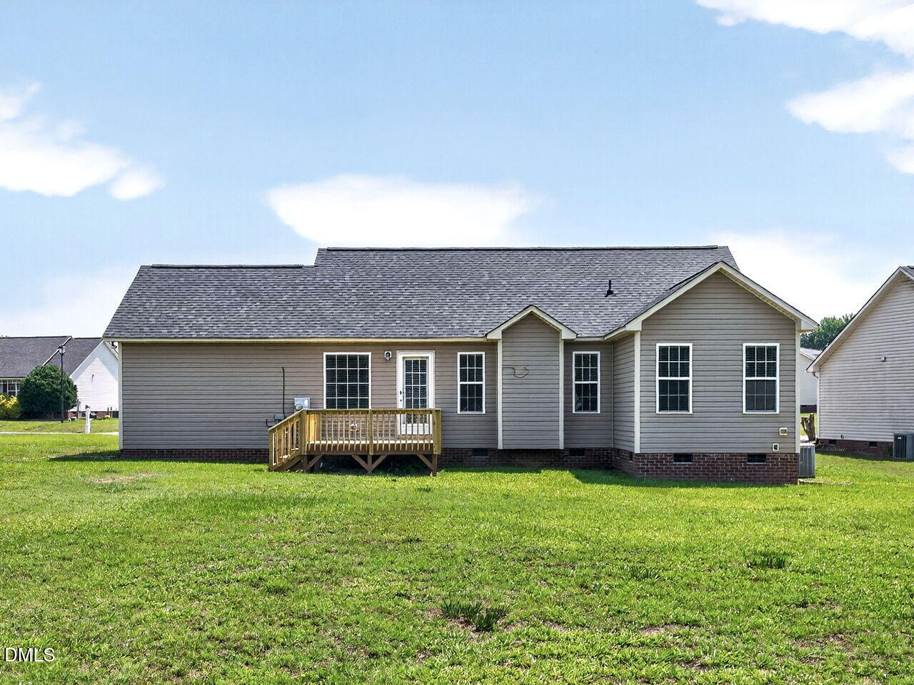 136 Middle Landing Drive Property Photo 26