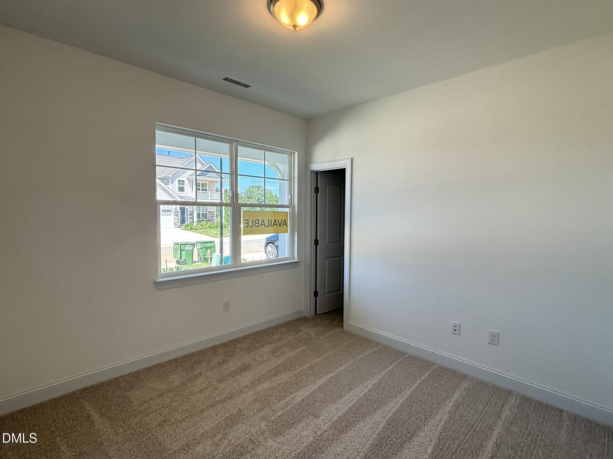 102 Steppe Way Property Photo 13
