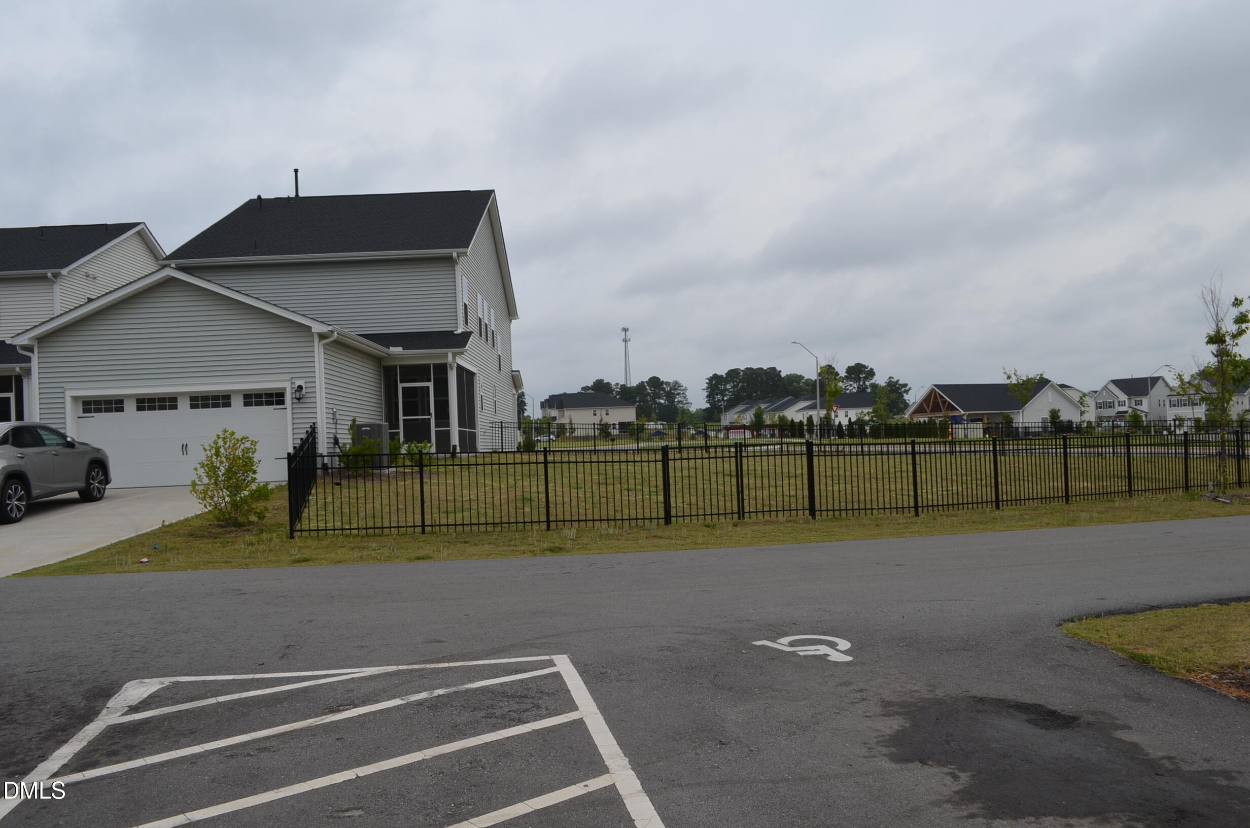 328 Edge Of Auburn Boulevard Property Photo 4