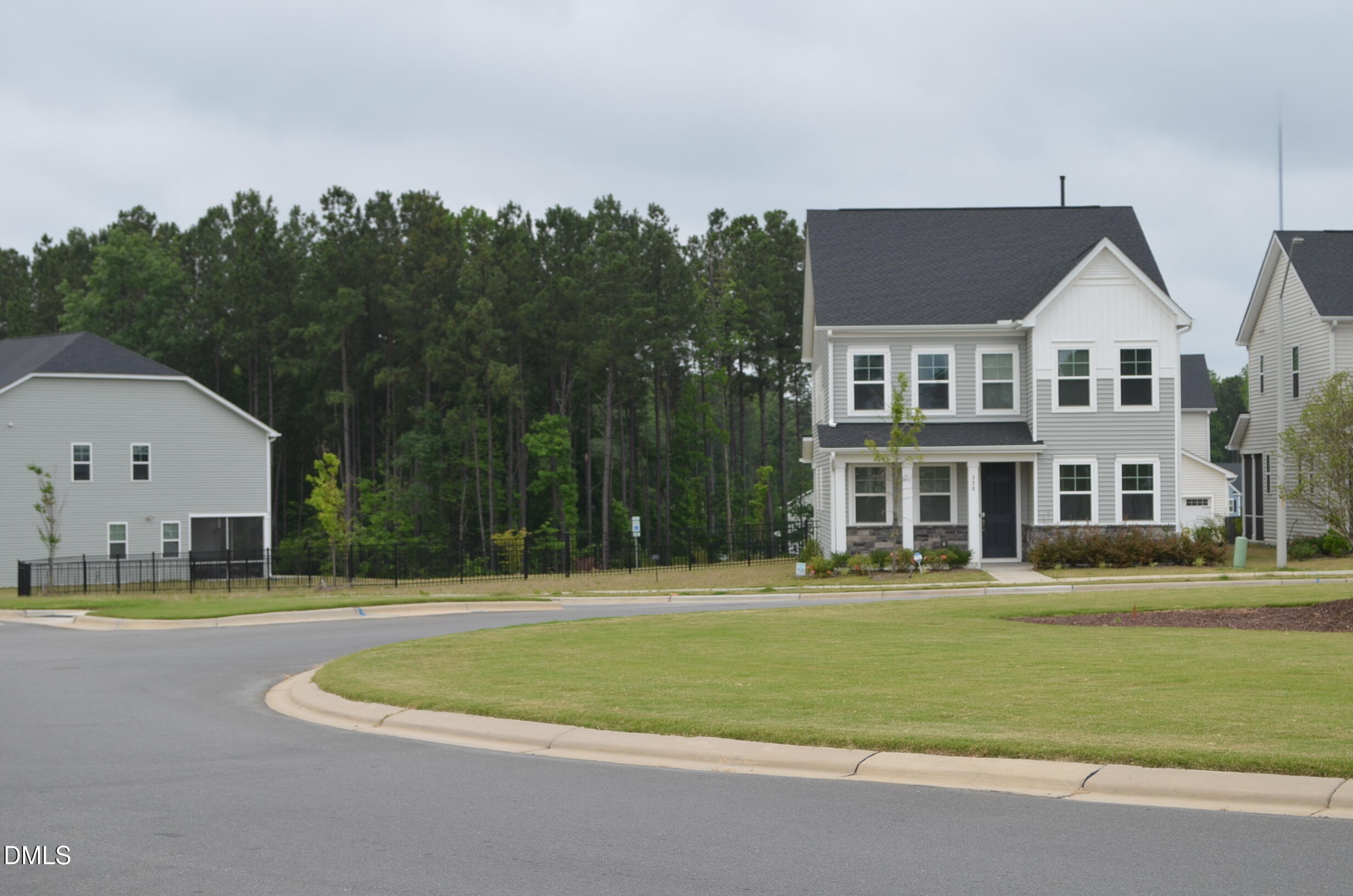 328 Edge Of Auburn Boulevard Property Photo 8