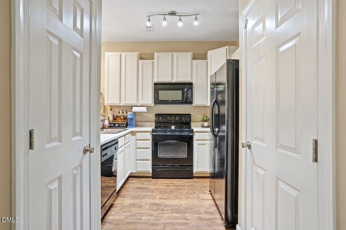 4807 Landover Pine Place Property Photo 25