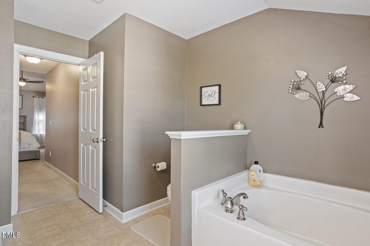 4807 Landover Pine Place Property Photo 39