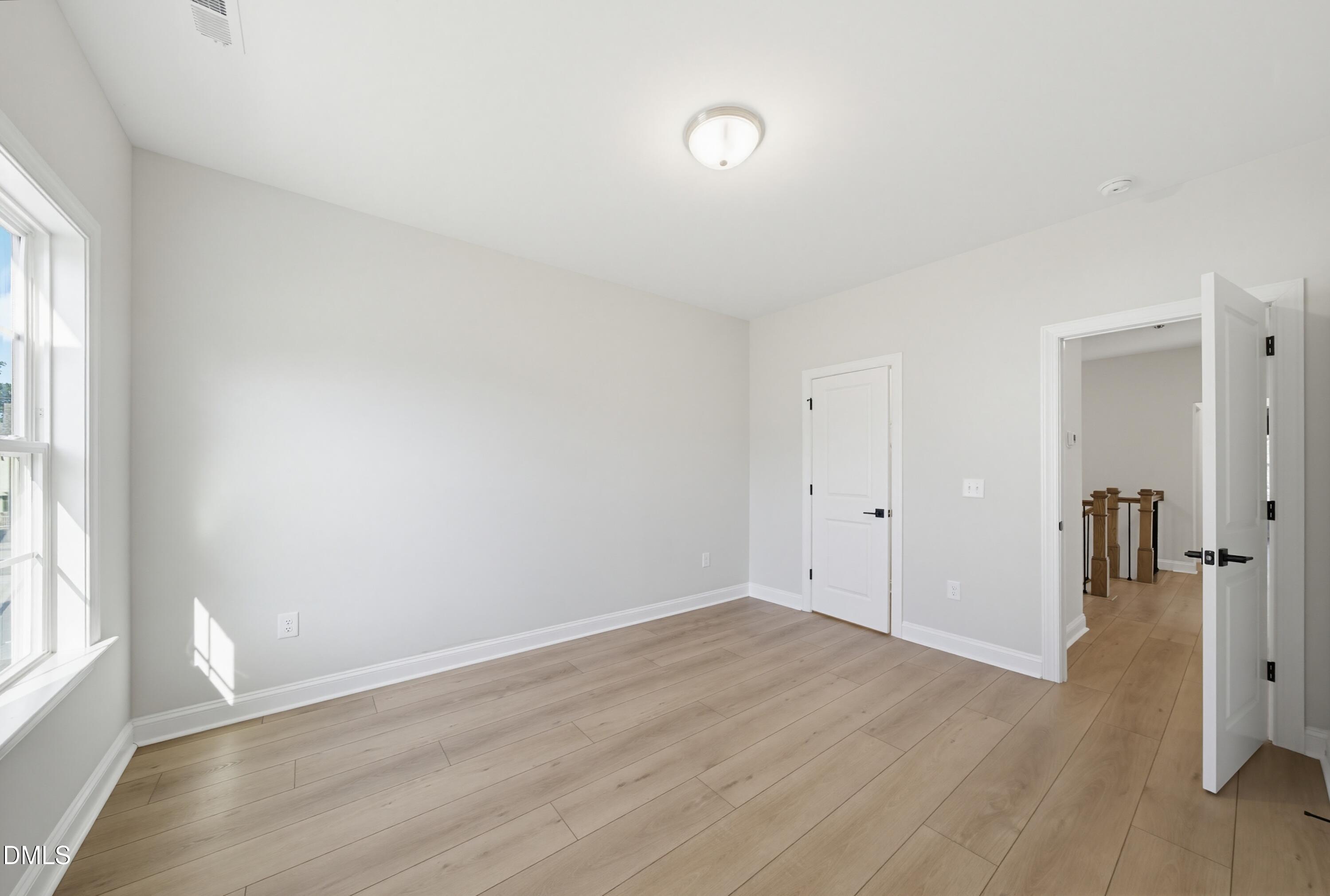 7645 Hasentree Way Property Photo 17