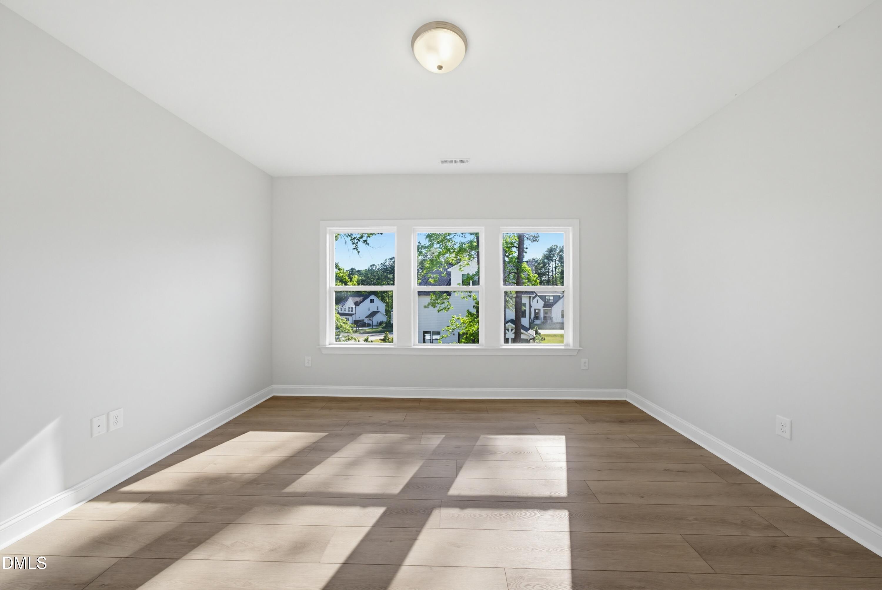 7645 Hasentree Way Property Photo 35