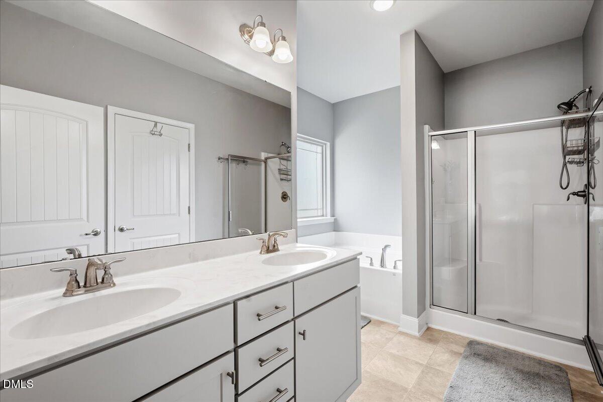 9 Rock Oak Court Property Photo 20