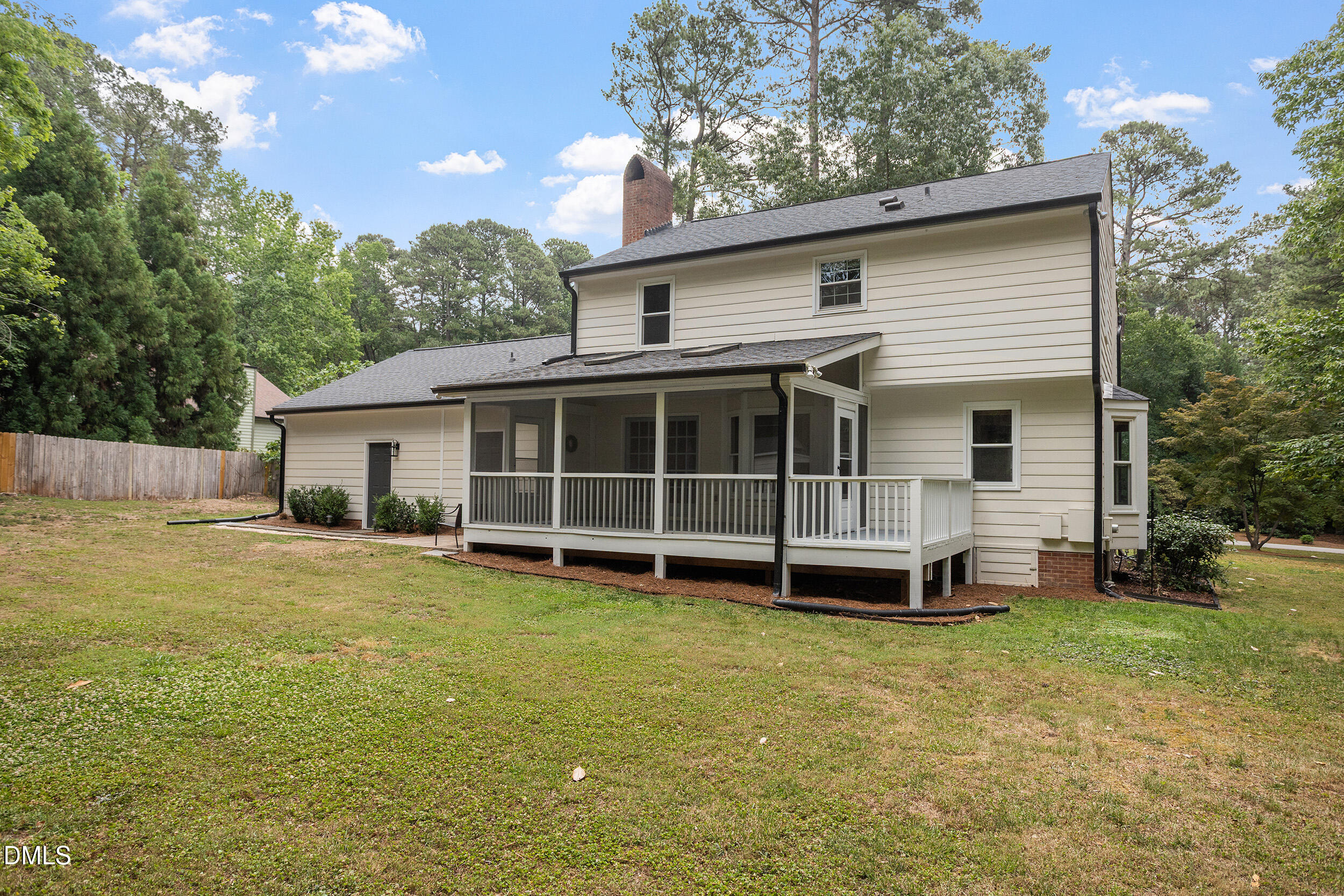 8717 Mansfield Drive Property Photo 7