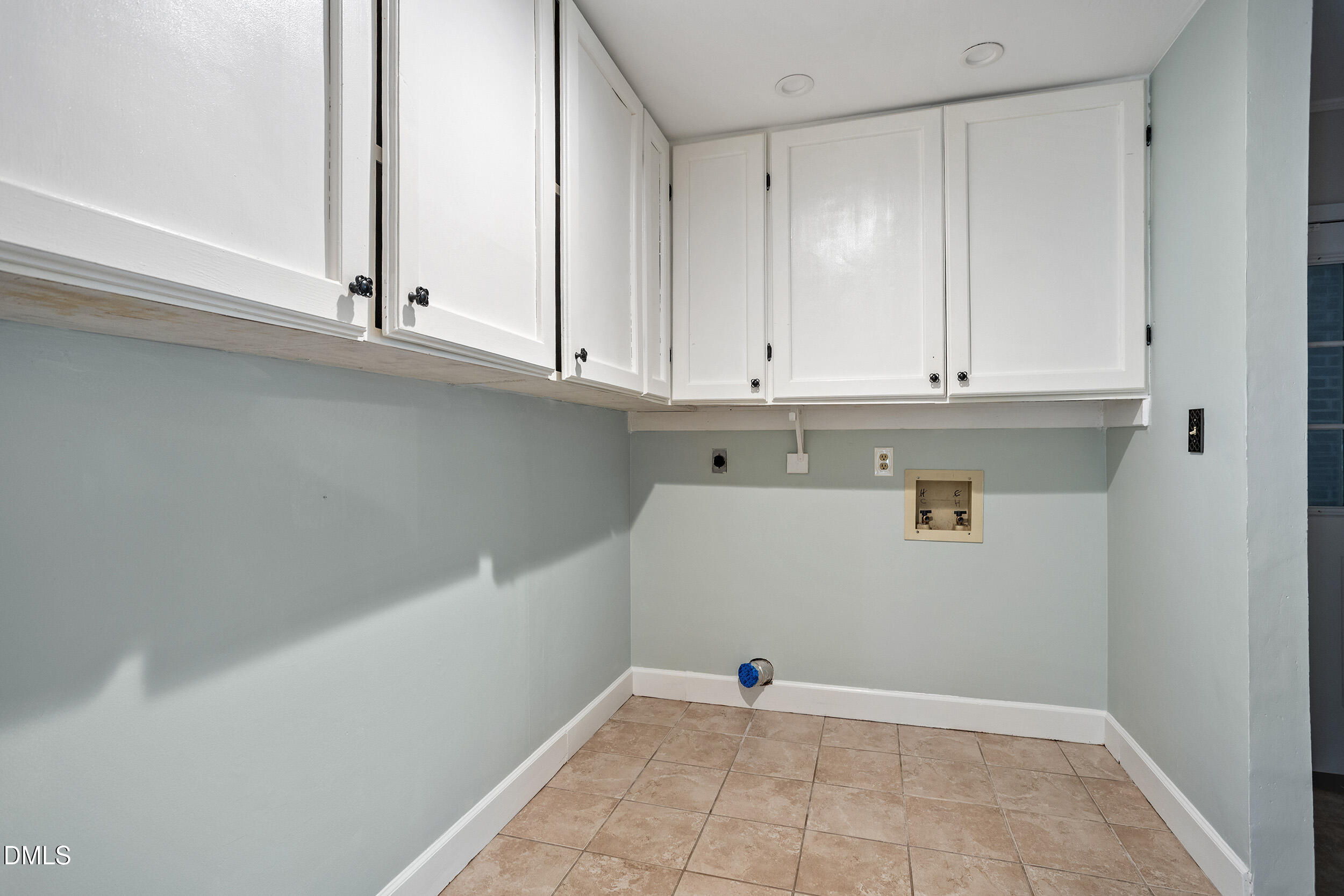 8717 Mansfield Drive Property Photo 28