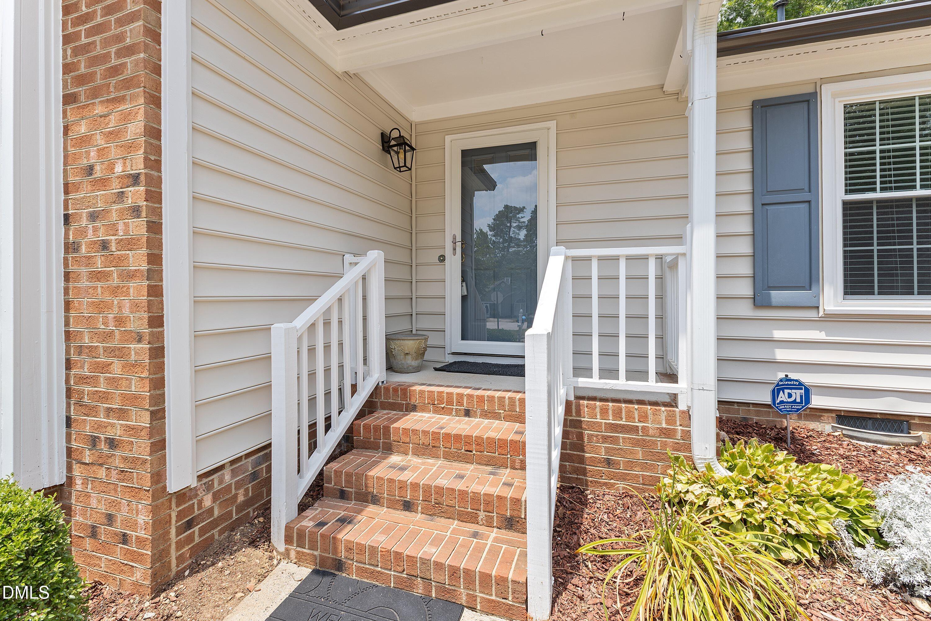 218 Arvo Lane Property Photo 5