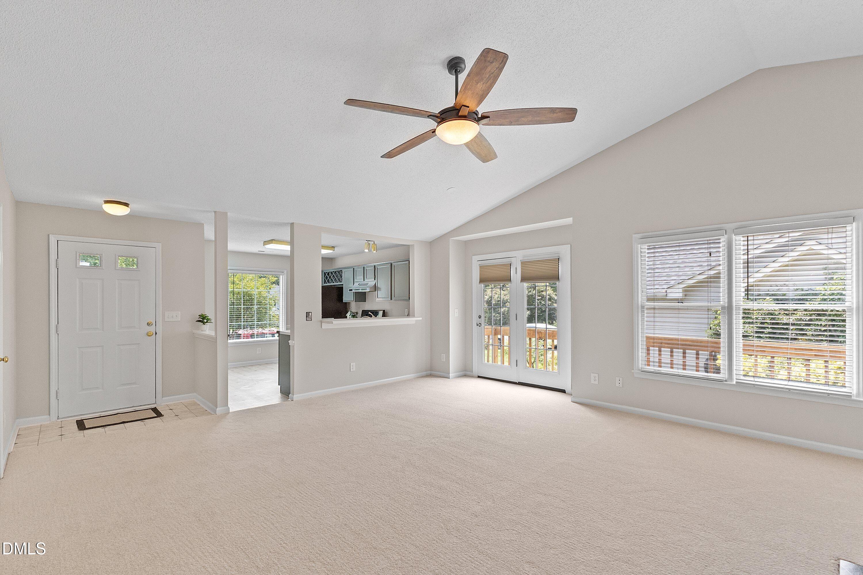 218 Arvo Lane Property Photo 15