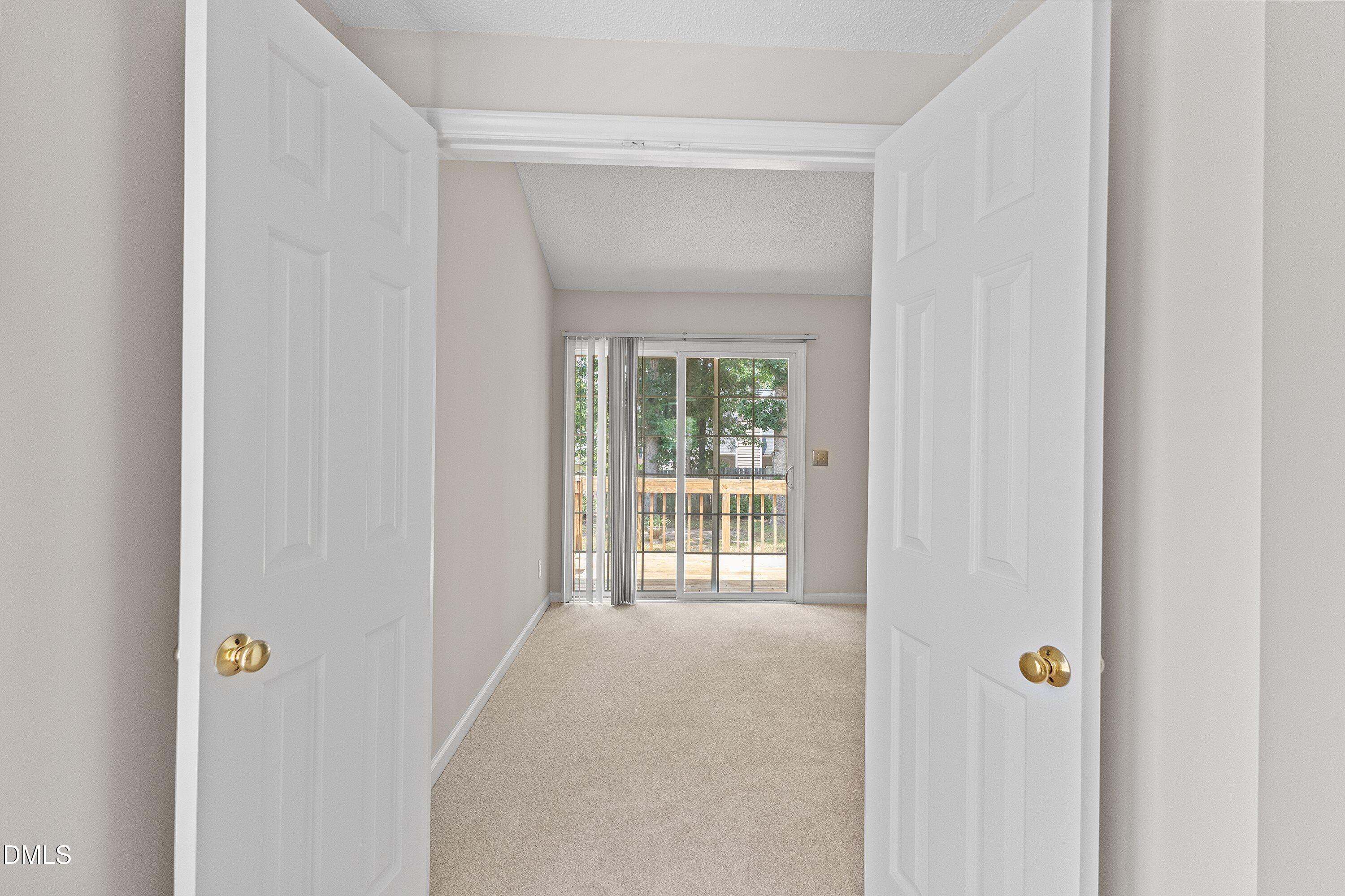 218 Arvo Lane Property Photo 27