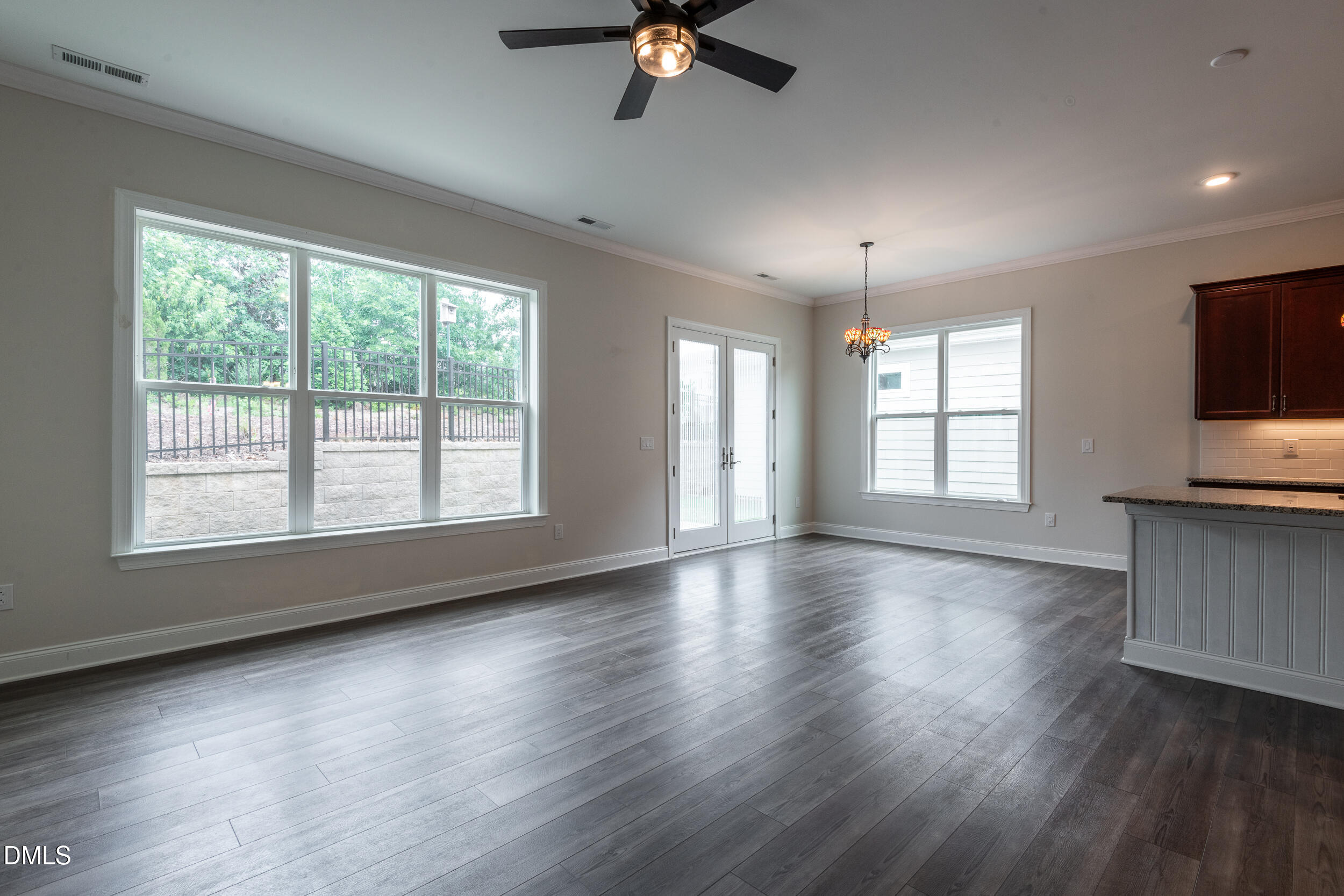 3440 Olive Glen Drive Property Photo 4