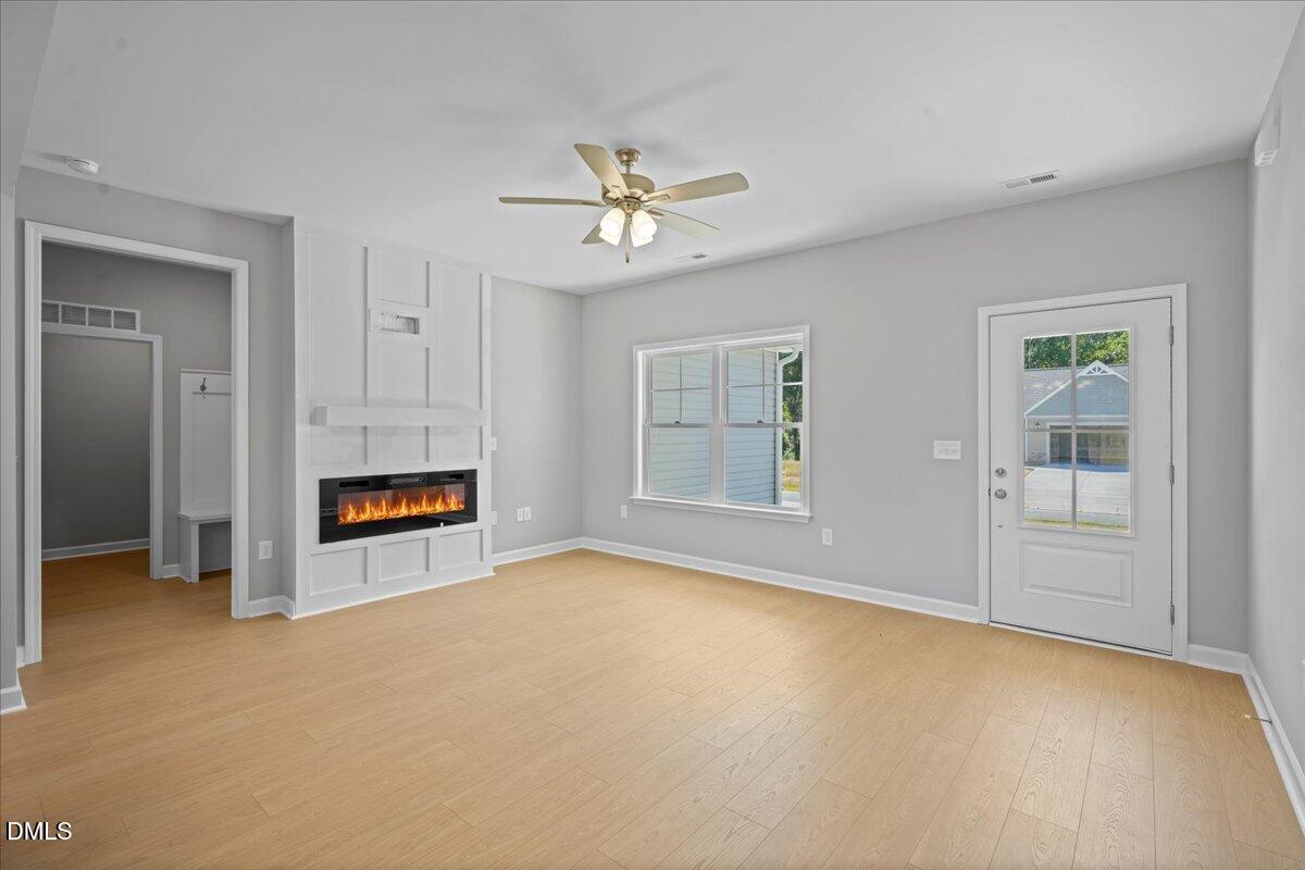 315 Creeks Edge Drive Property Photo 9