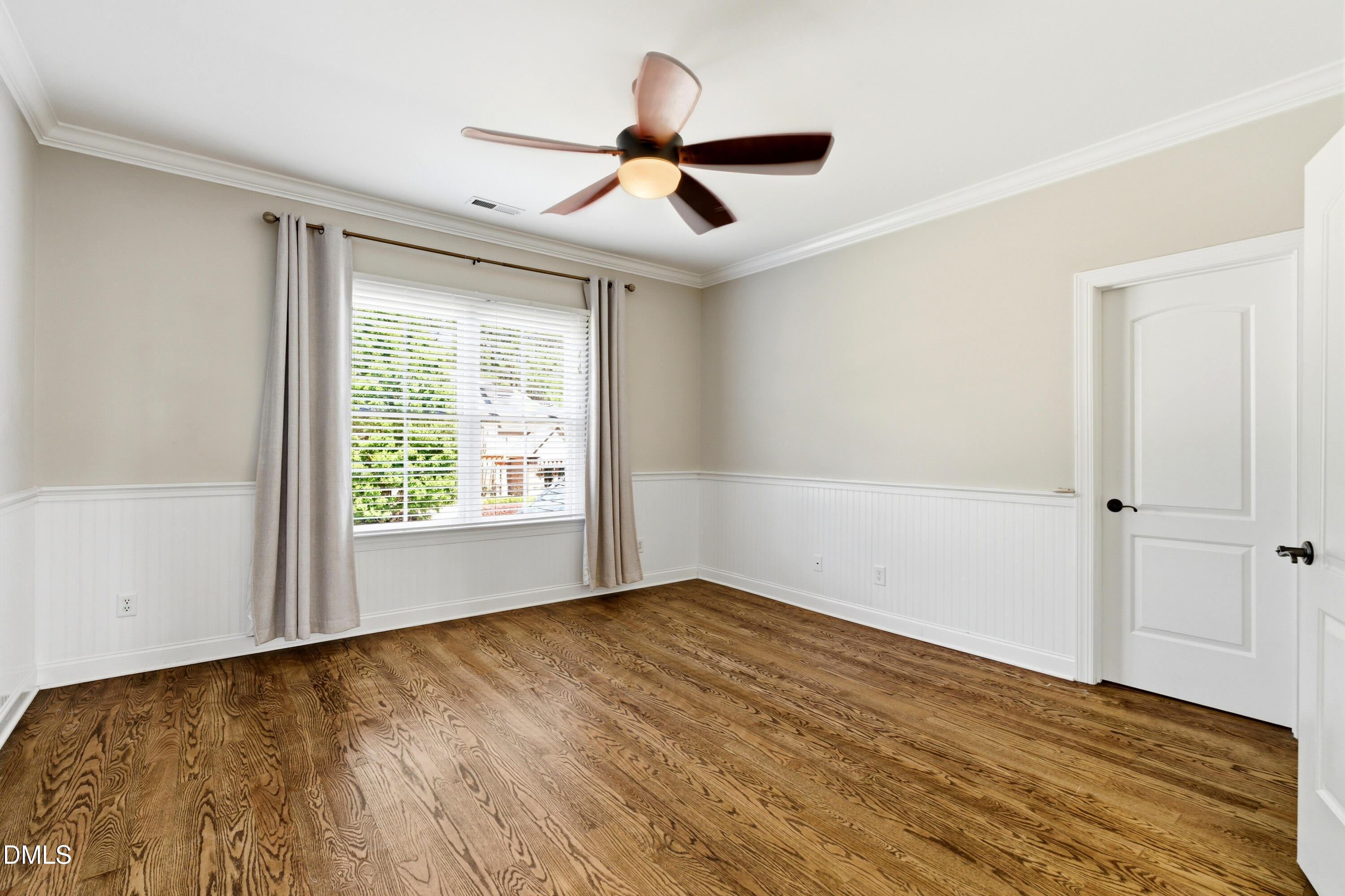 2515 Village Manor Way Property Photo 33