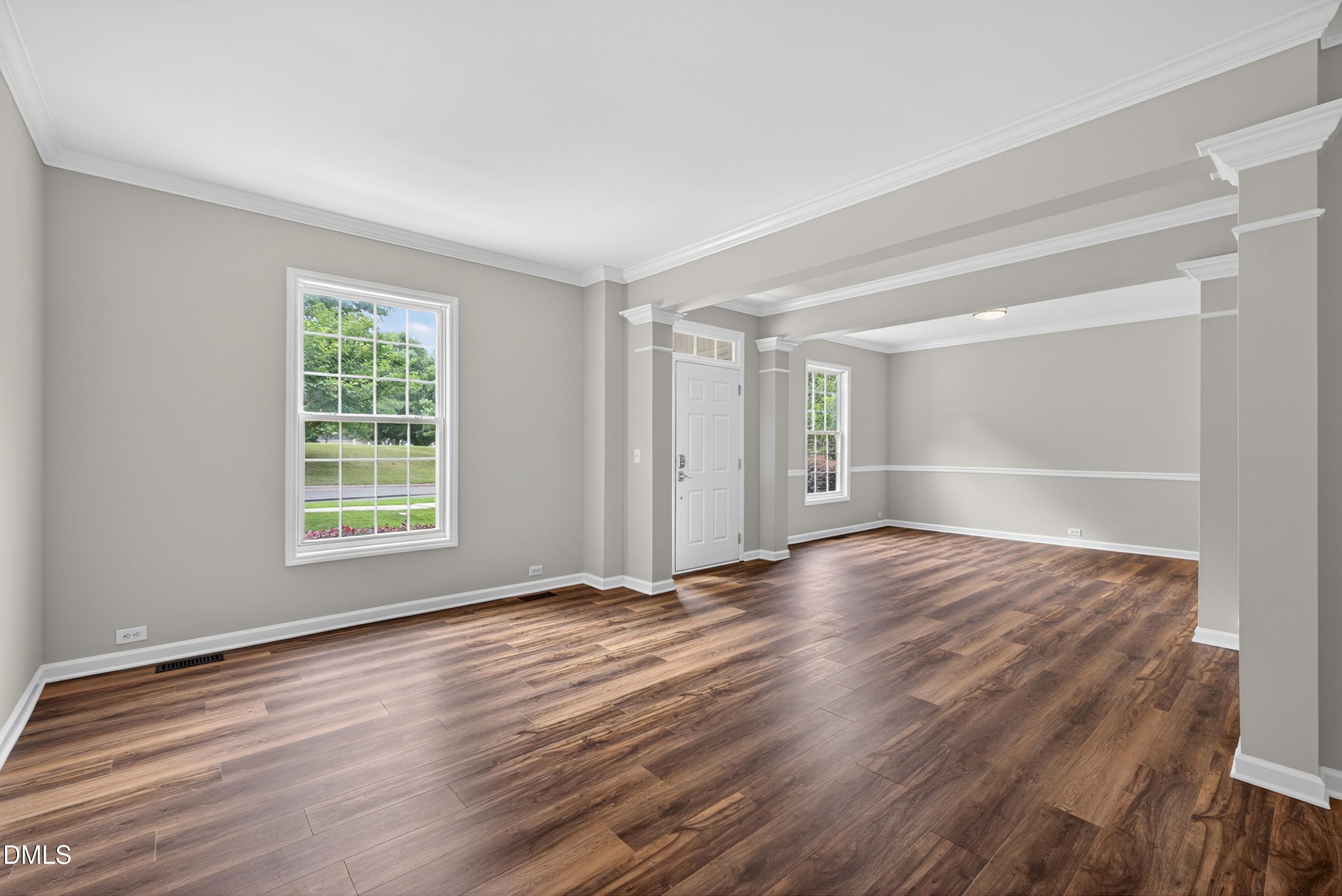 1402 Willow Leaf Way Property Photo 11