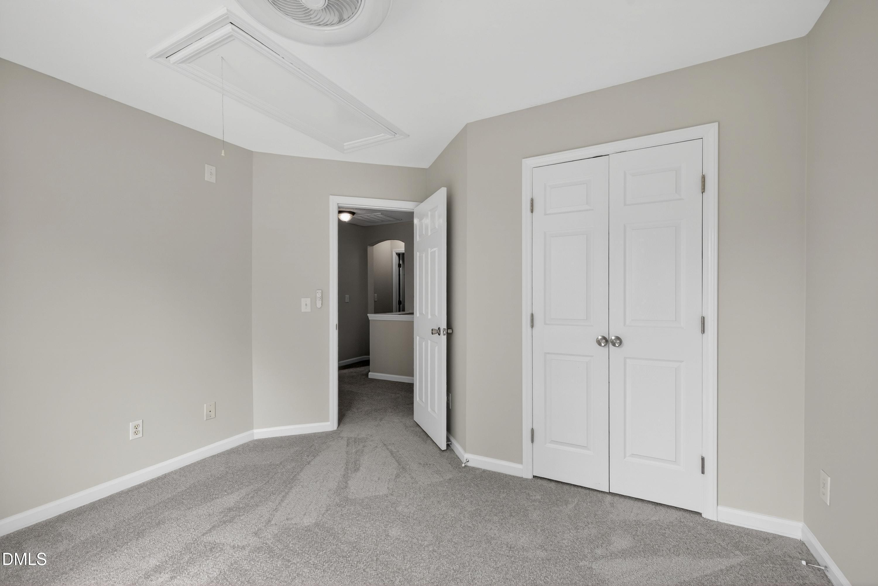 1402 Willow Leaf Way Property Photo 36