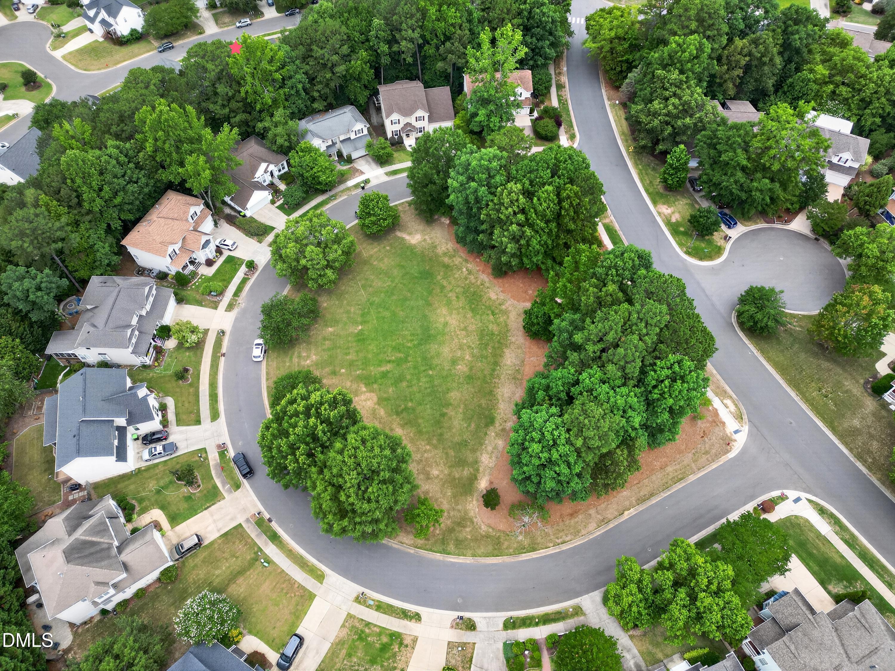 1402 Willow Leaf Way Property Photo 68