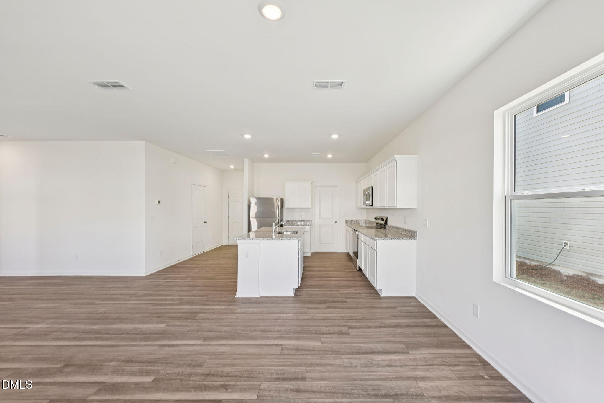 3816 Paragon Place Property Photo 6