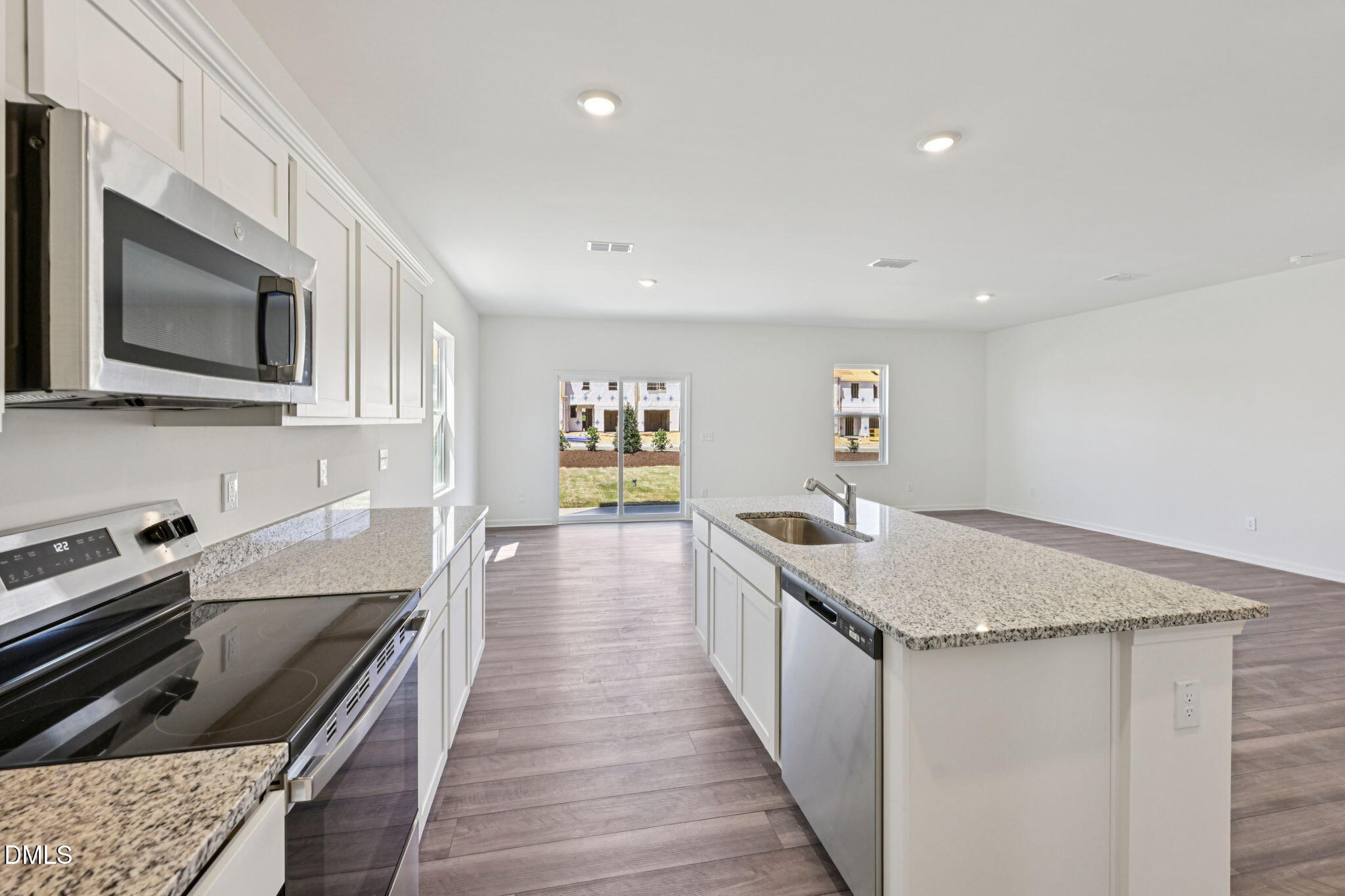 3816 Paragon Place Property Photo 14