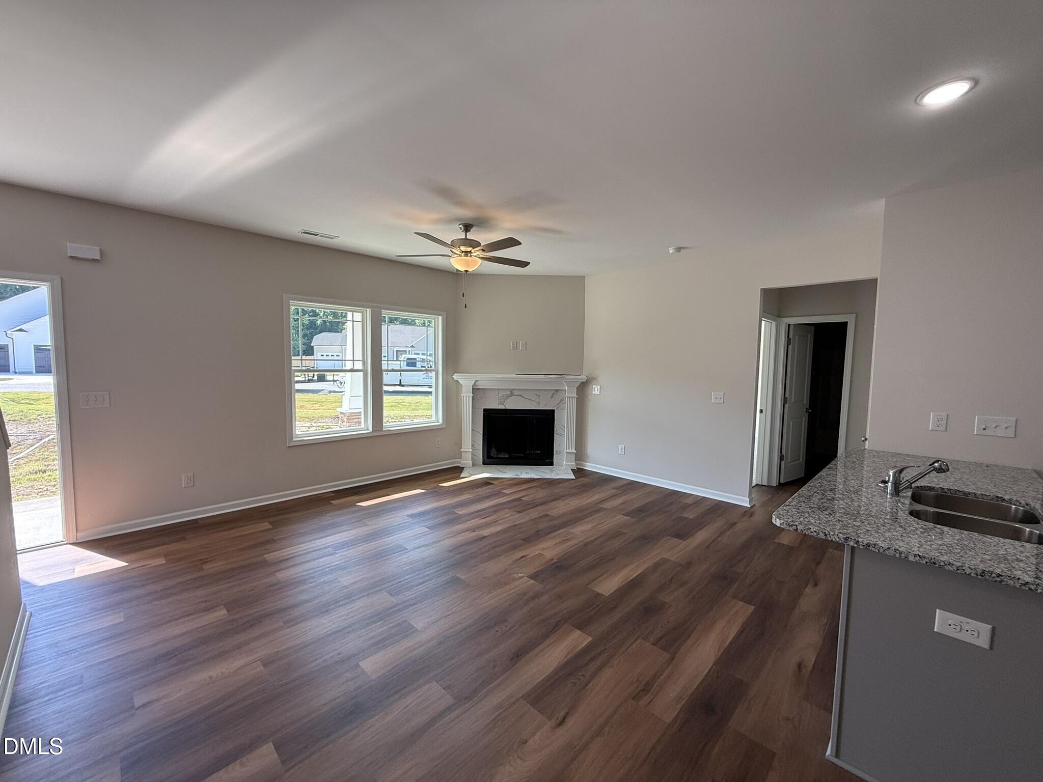 226 Mangrove Court Property Photo 4