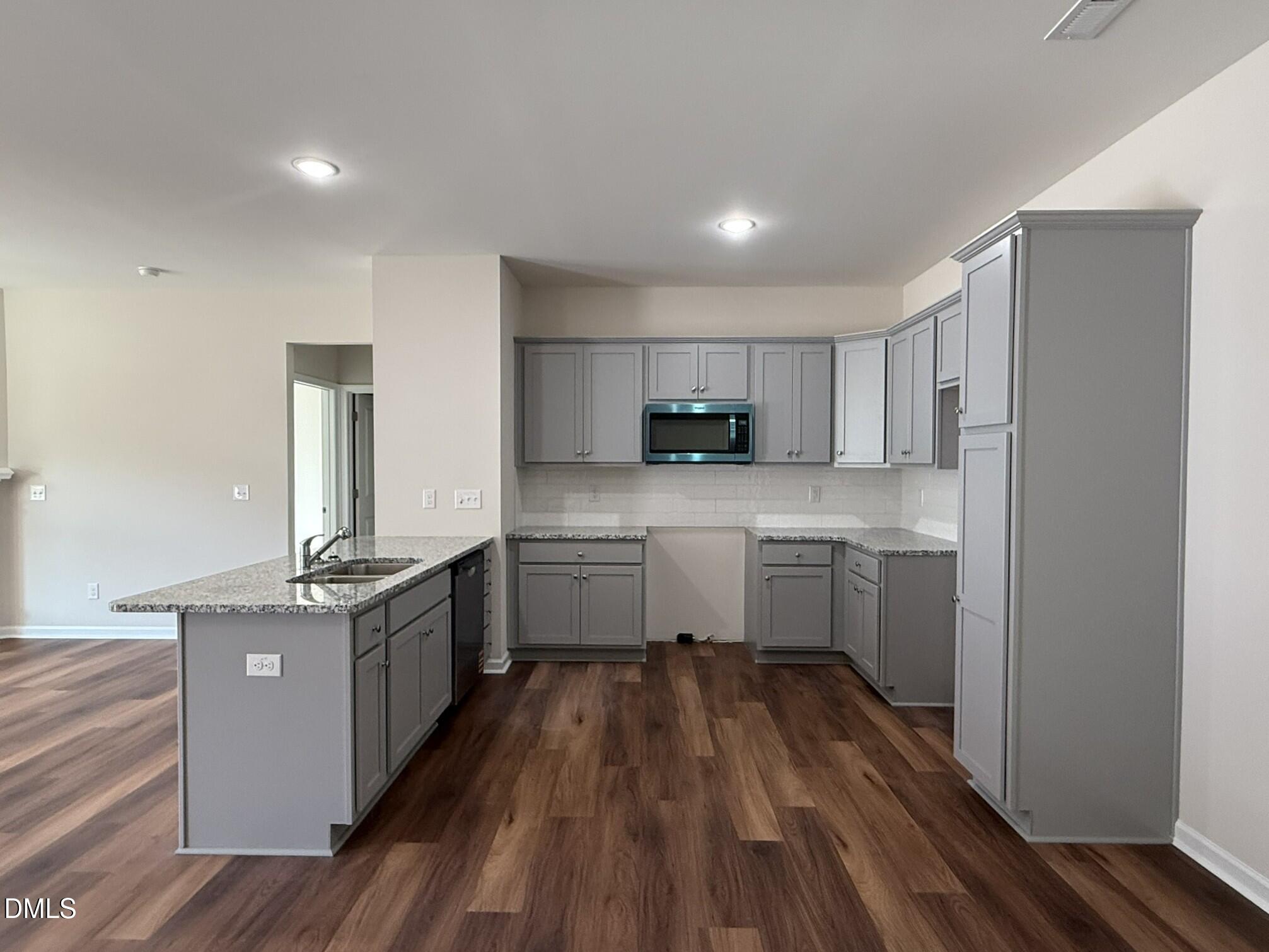 226 Mangrove Court Property Photo 8