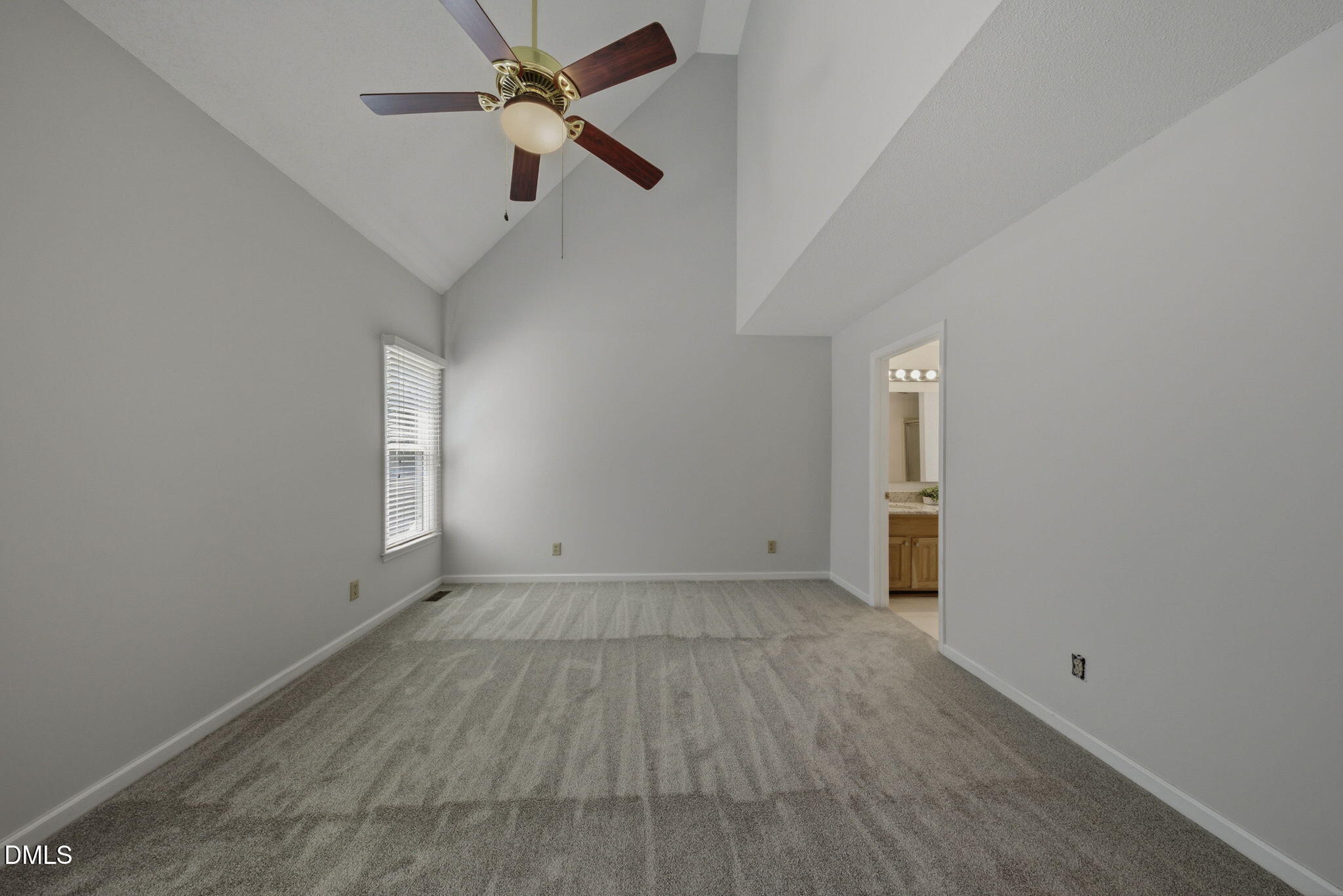 107 Cambrian Way Property Photo 16