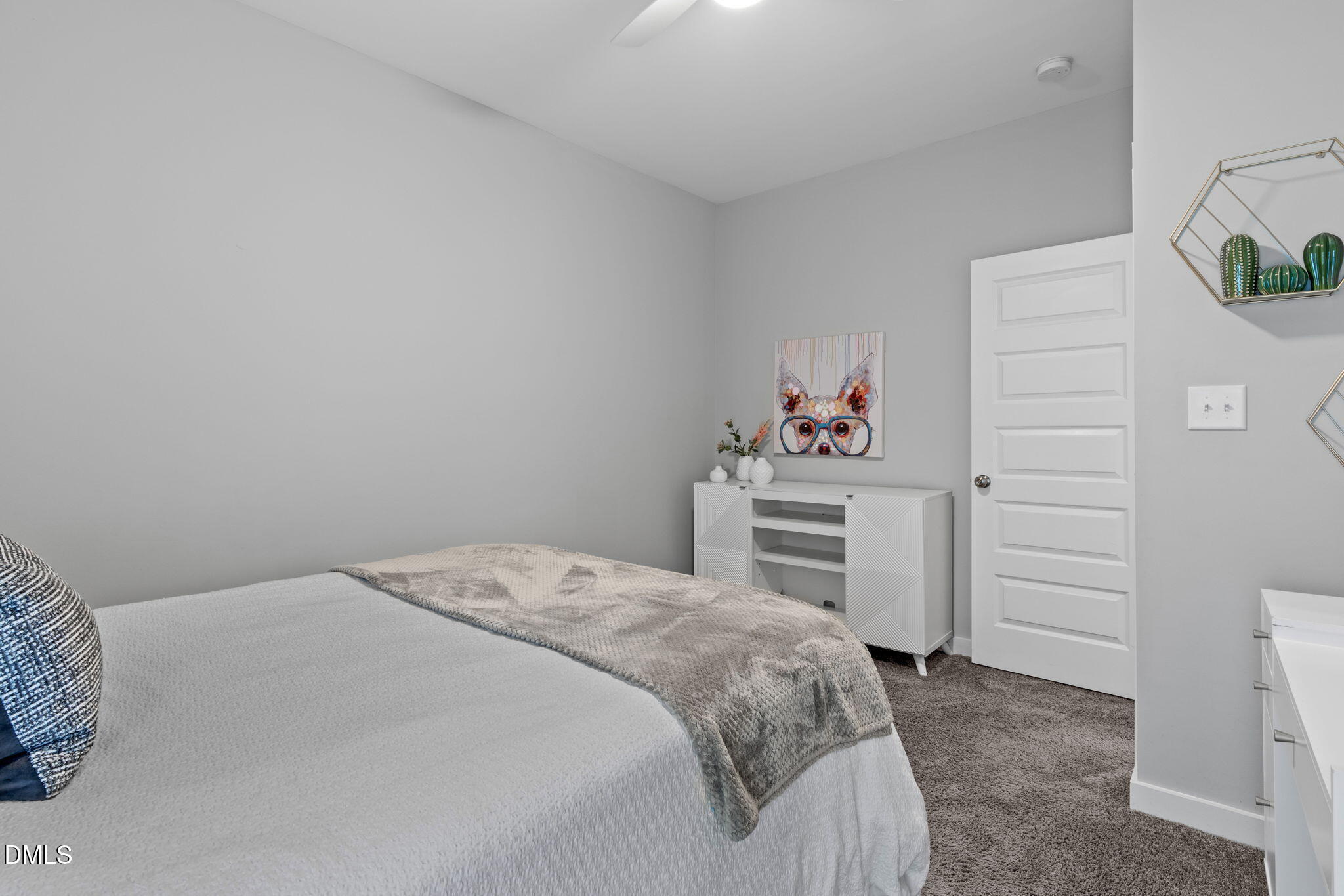317 Luxe Hall Lane Property Photo 10