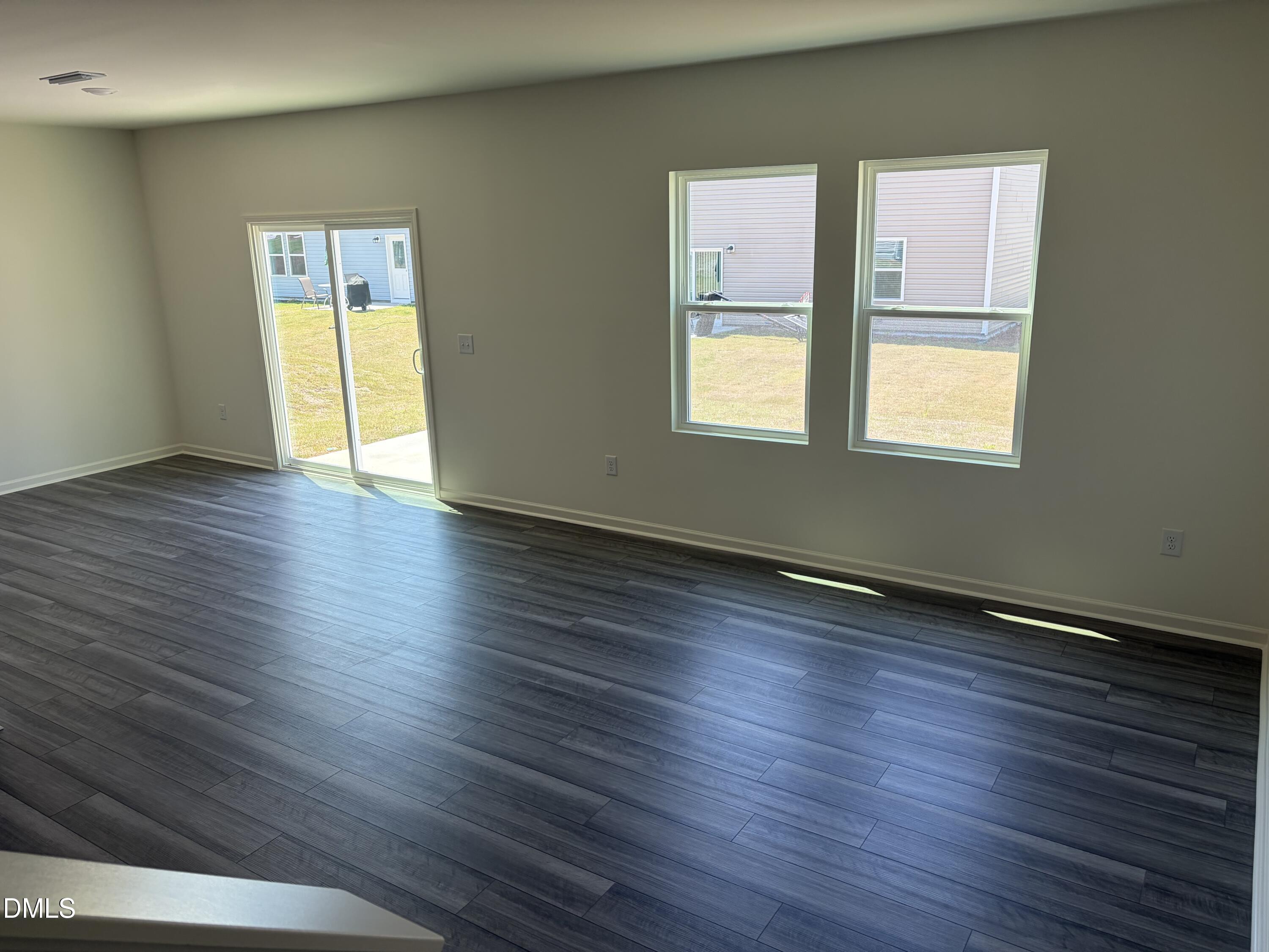 119 Valvanos Way Property Photo 13
