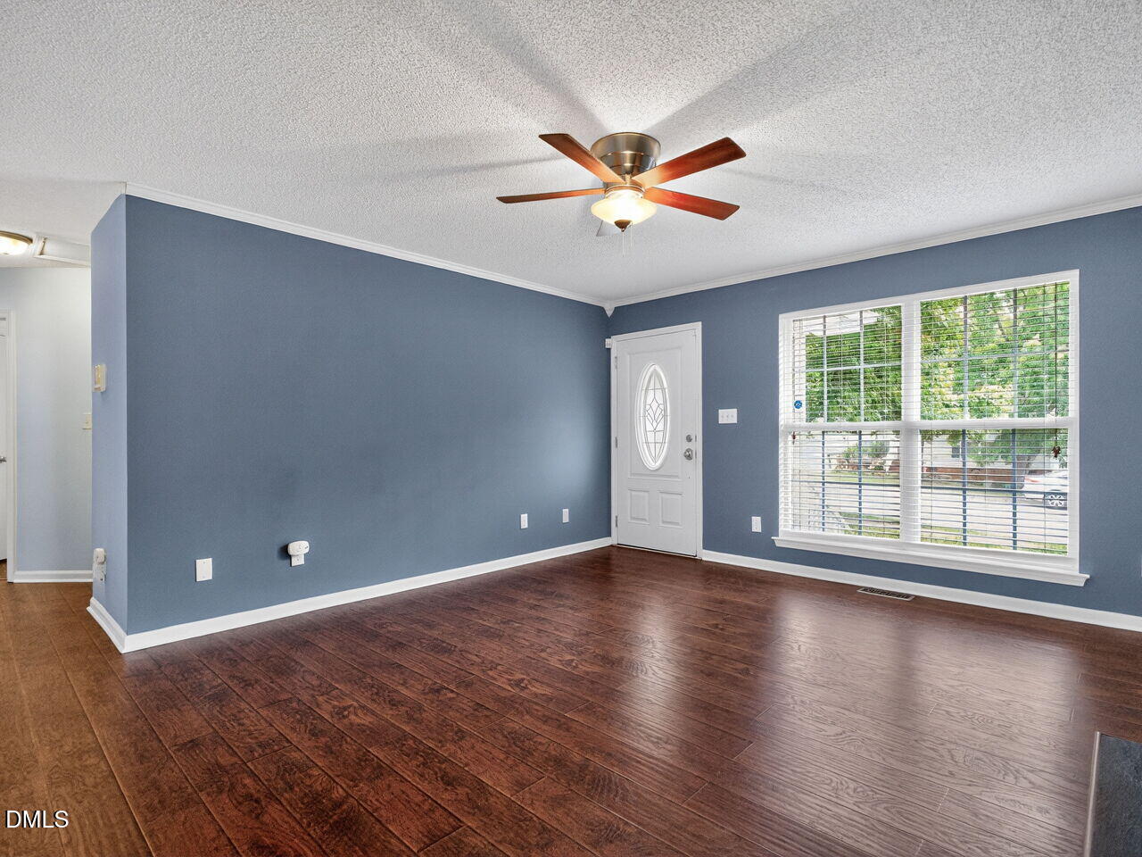 727 Avery Street Property Photo 5