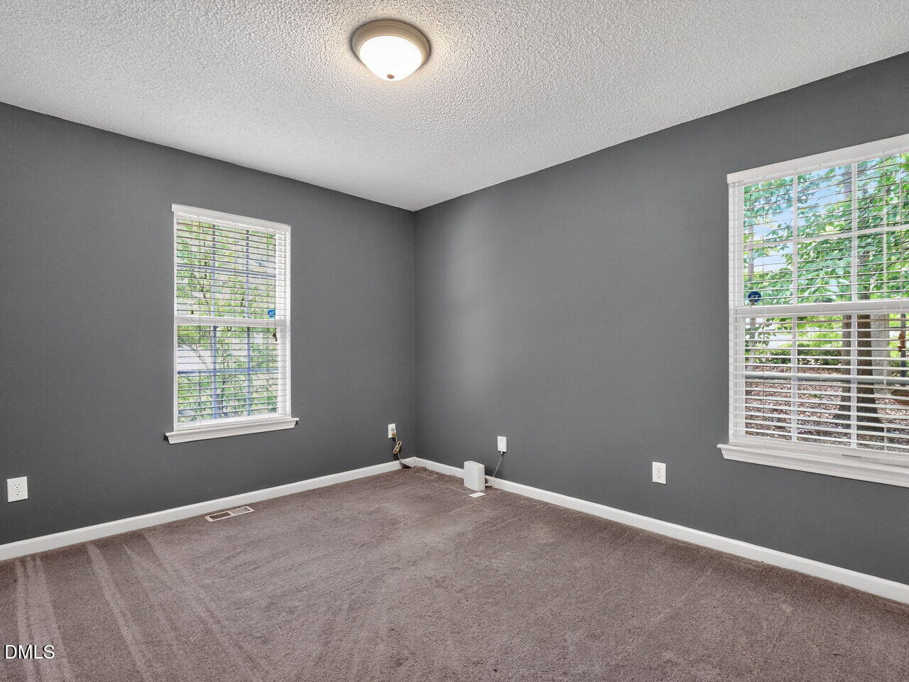 727 Avery Street Property Photo 18