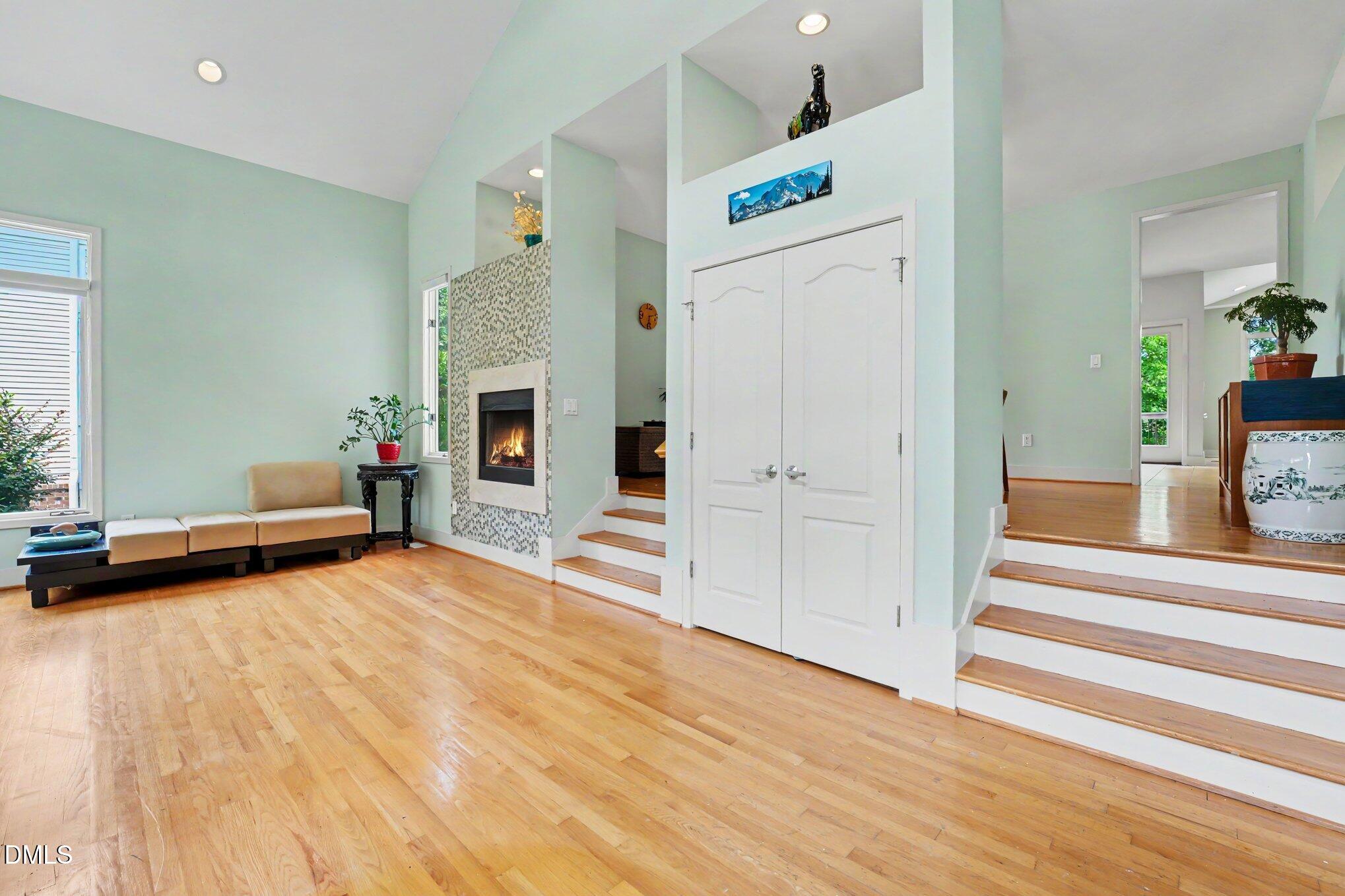 102 Bradwyck Drive Property Photo 15