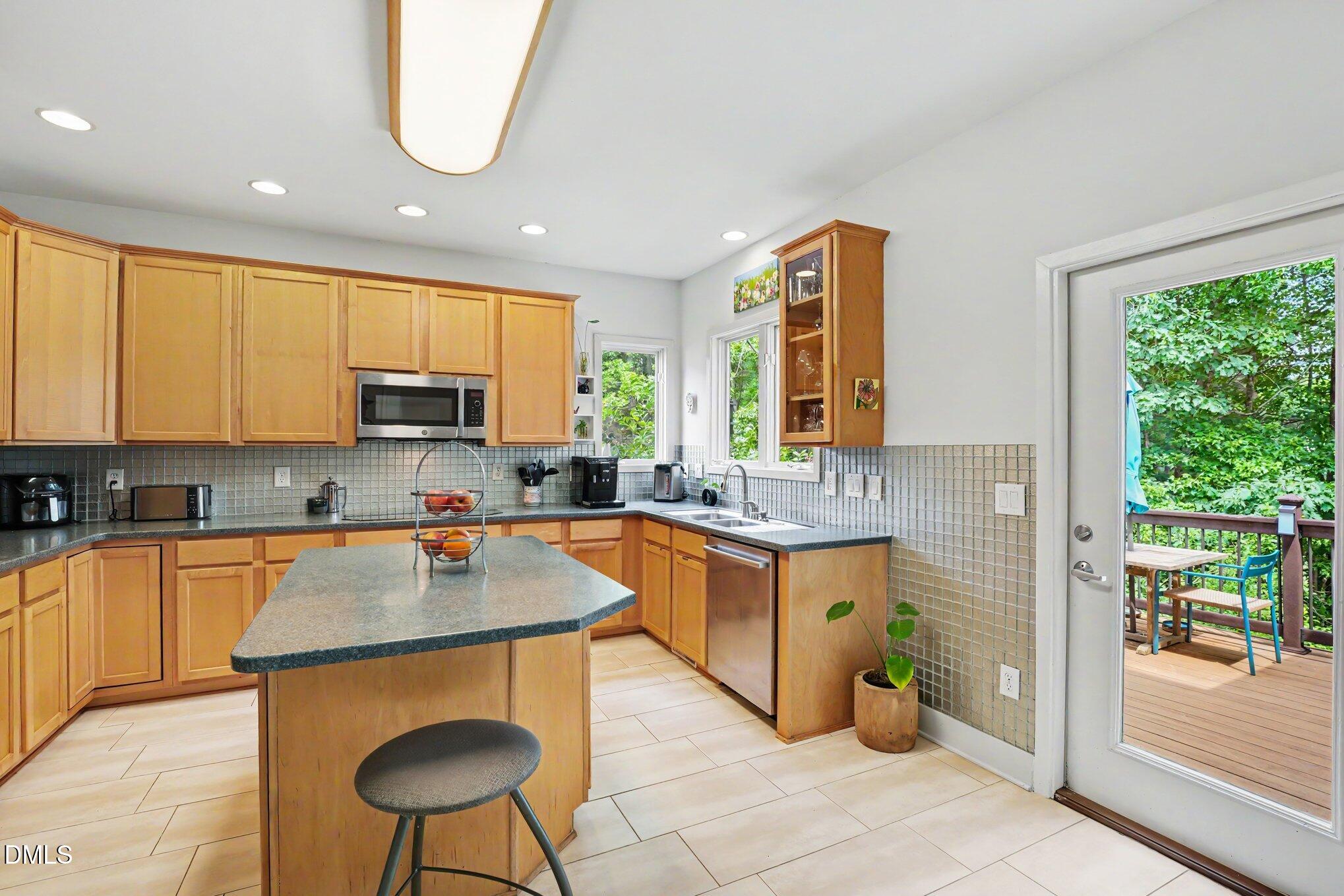 102 Bradwyck Drive Property Photo 21