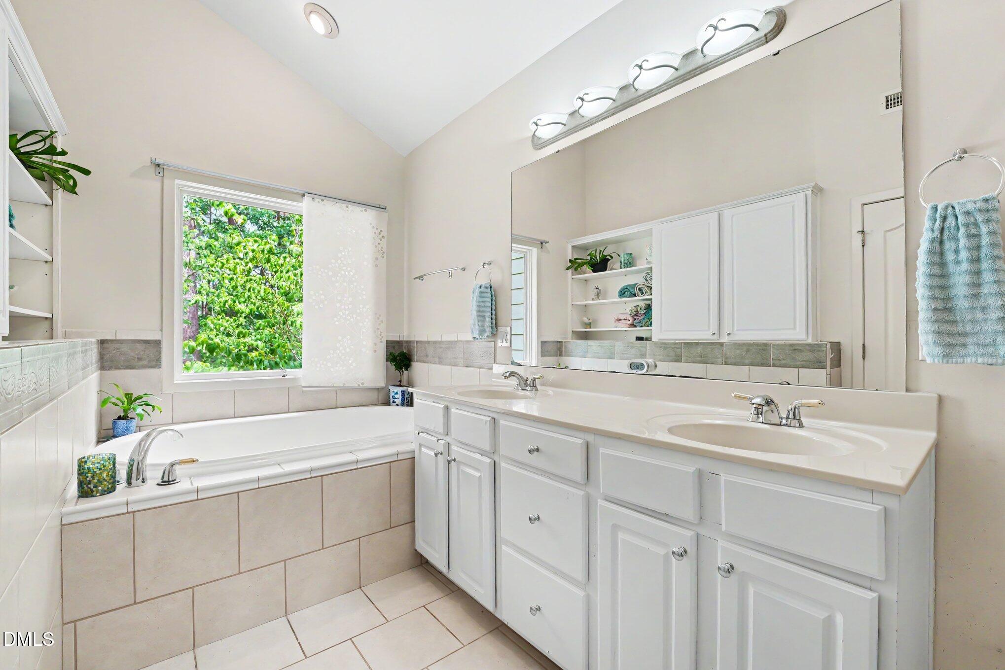 102 Bradwyck Drive Property Photo 33