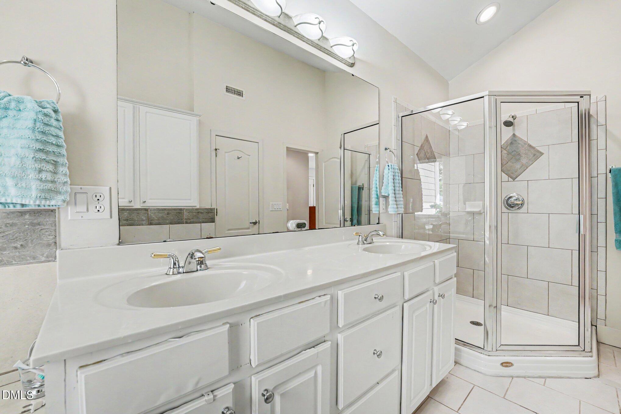 102 Bradwyck Drive Property Photo 34