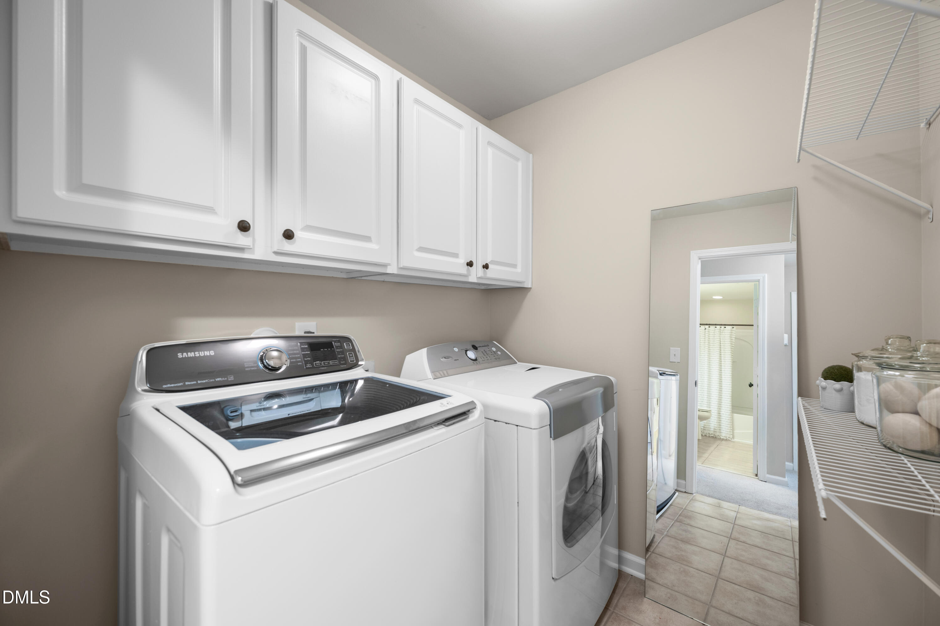 210 Lone Star Way Property Photo 29