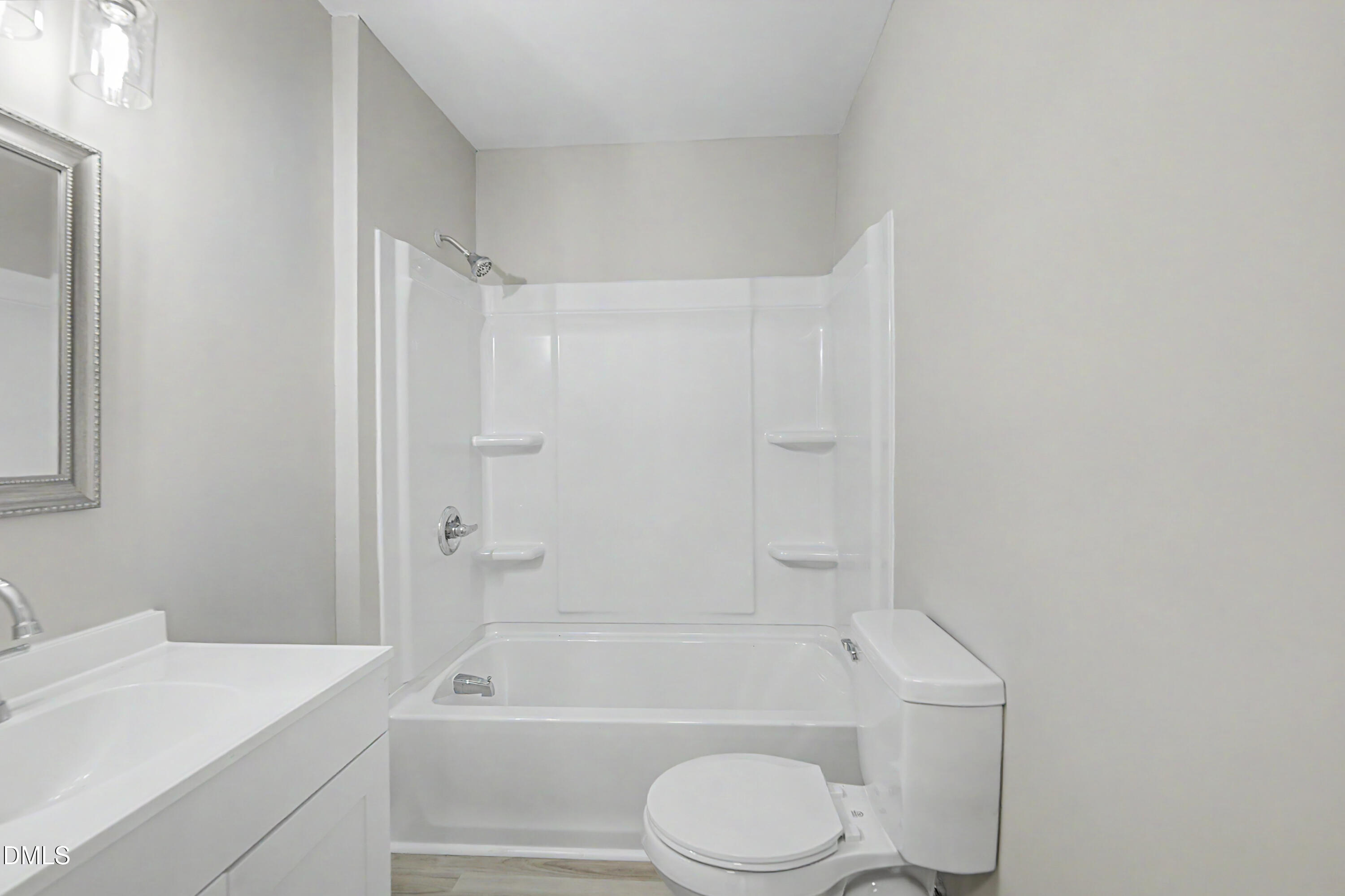 2720 Thelma Street Property Photo 10