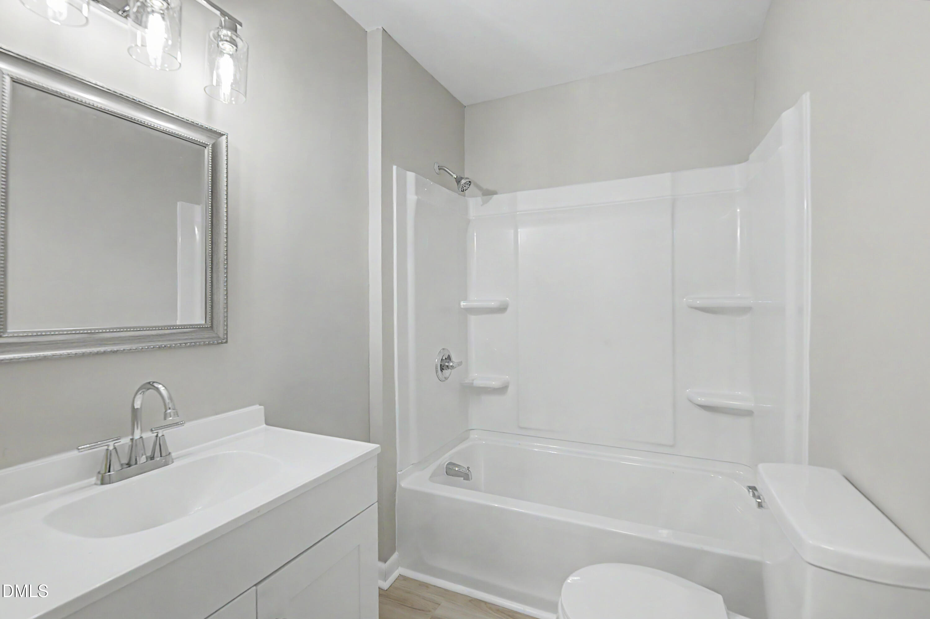2720 Thelma Street Property Photo 11