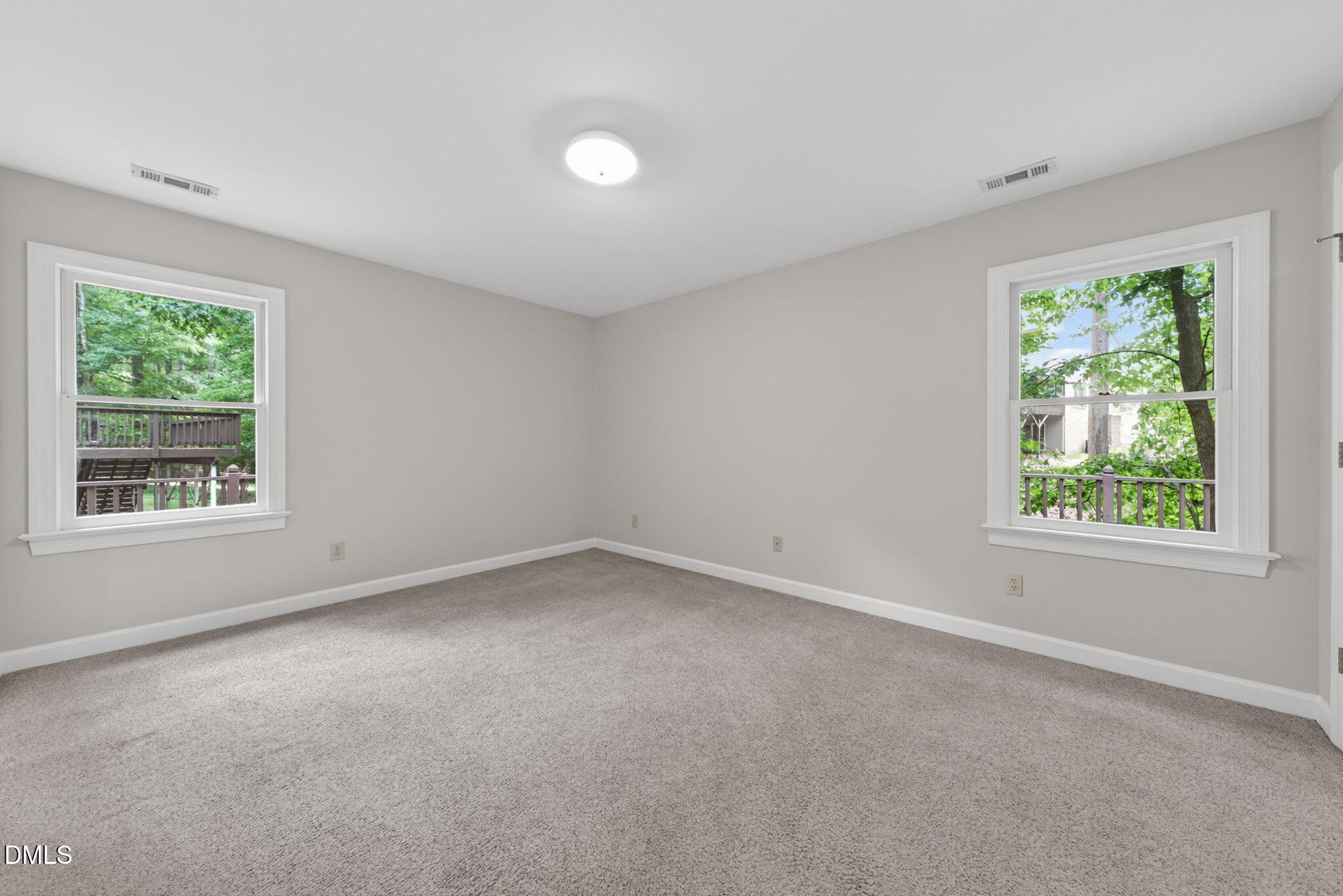 4907 Fortunes Ridge Drive Property Photo 27