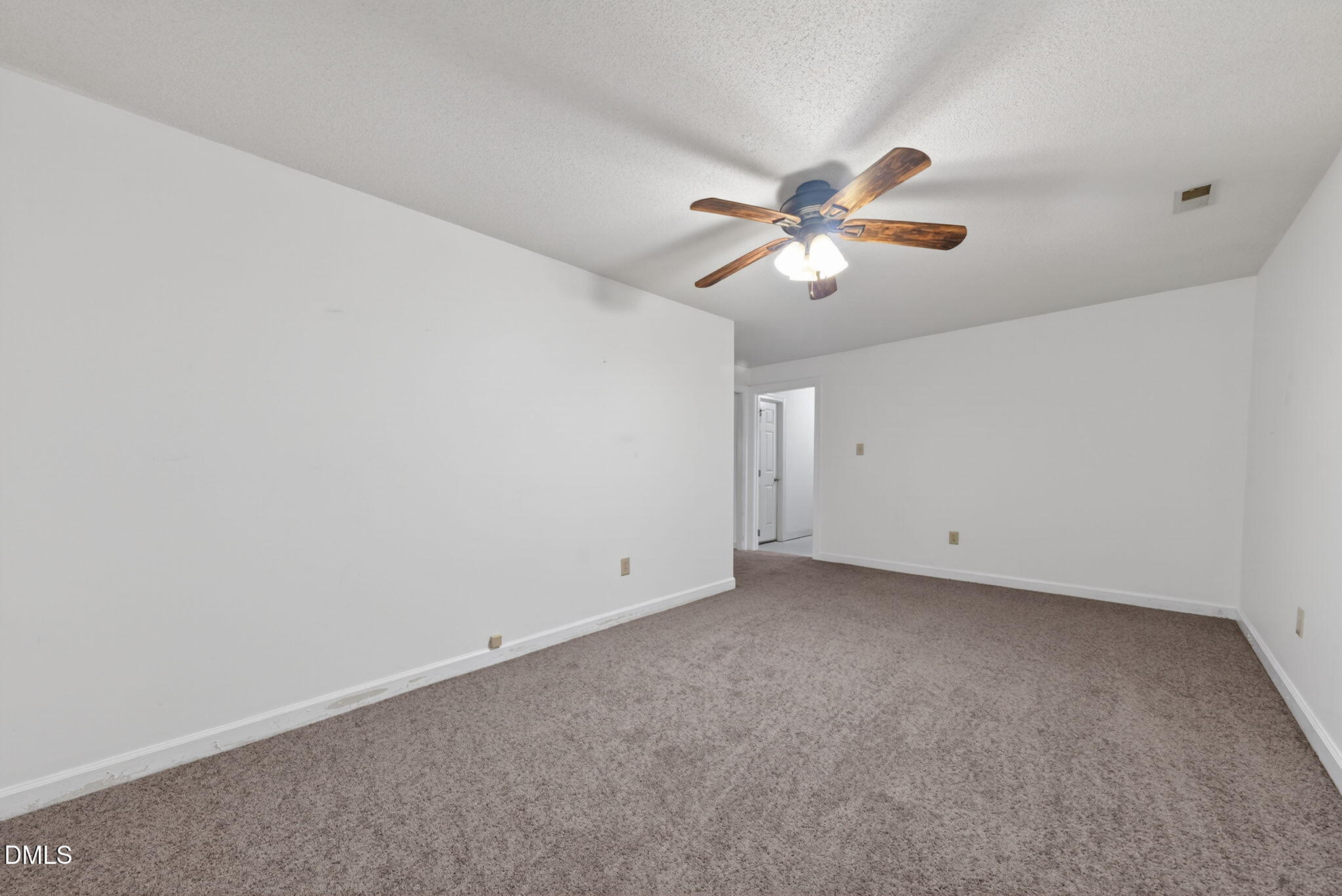 4907 Fortunes Ridge Drive Property Photo 43